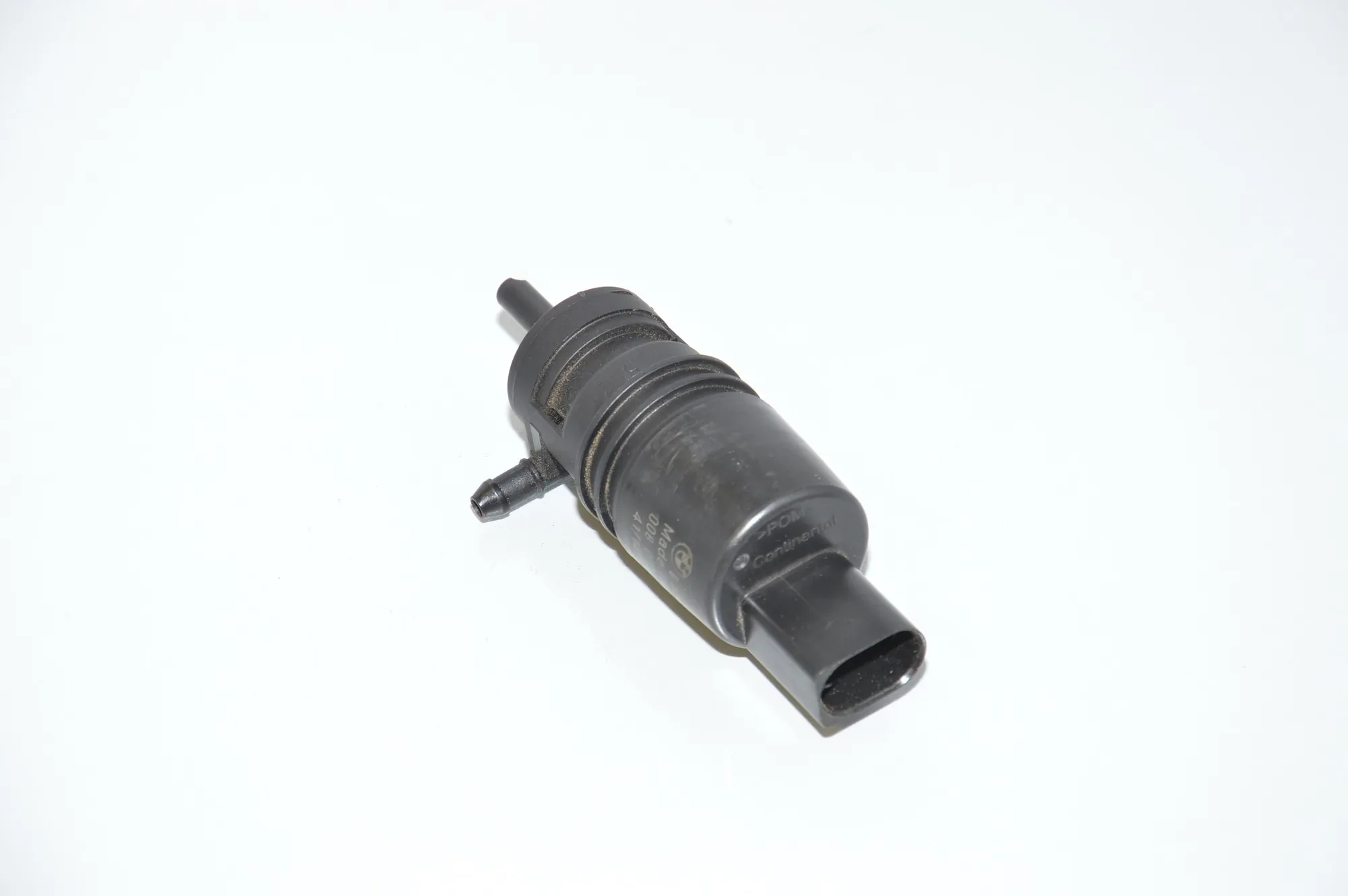 Washer Tank Motor – OEM 8362154 · BMW 3 Touring (E91) BMW 3 Touring (E91) 318 d 2007 – 3