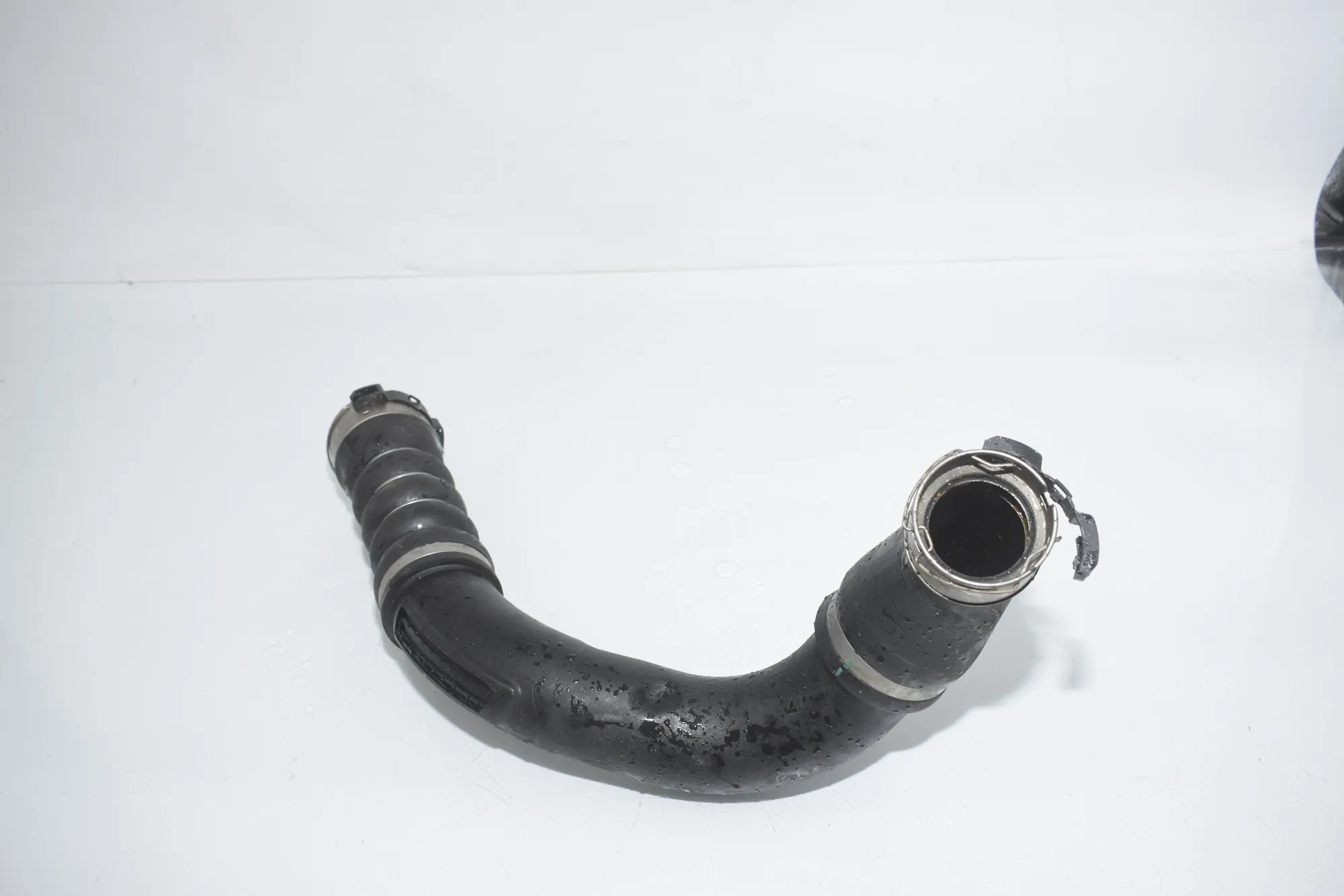 Intercooler Hose Pipe – OEM 8655836 · BMW 2 Gran Tourer (F46) 216 i 2018 – 2