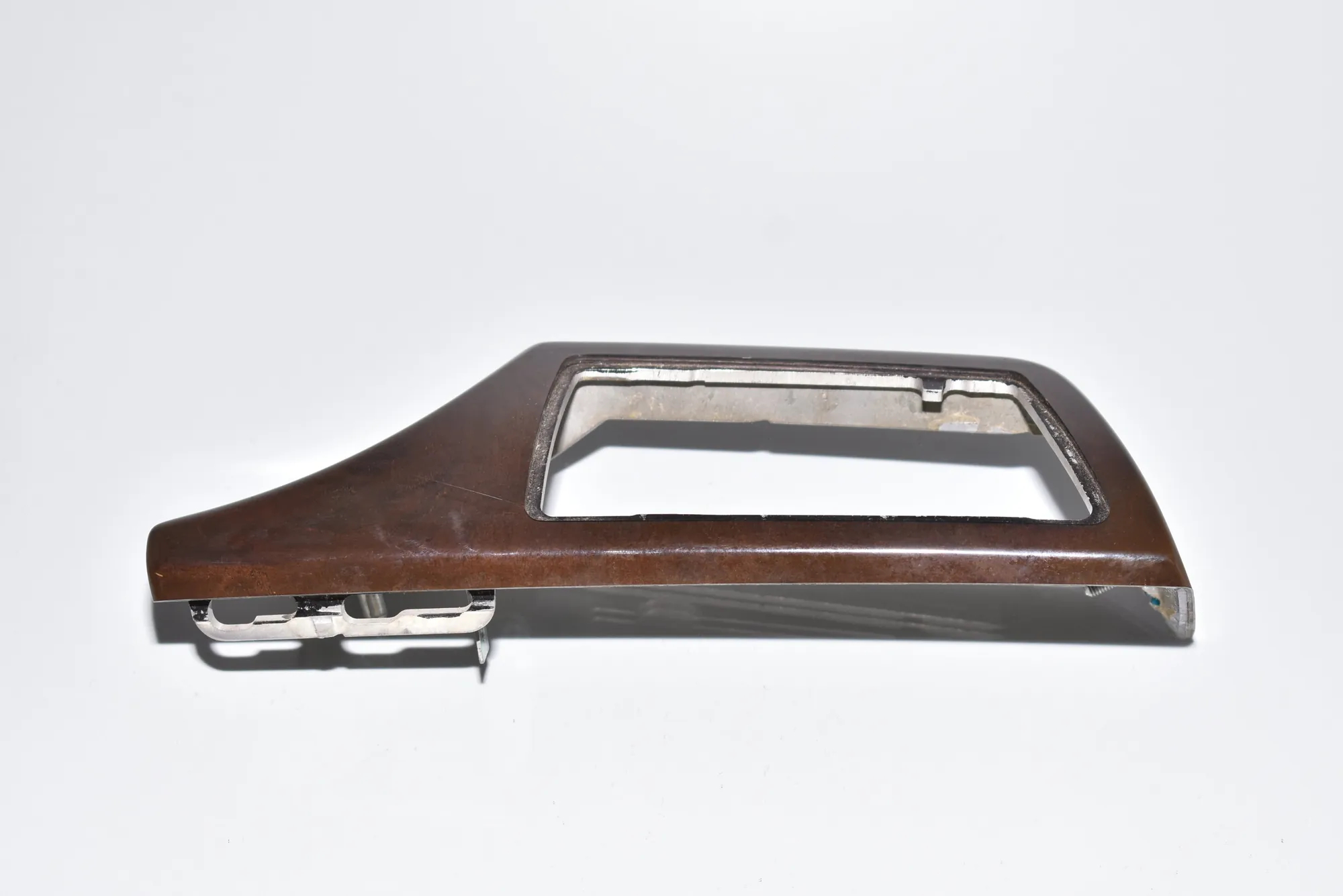 Other Trim Parts – OEM 7025307 · BMW 7 (E65, E66, E67) BMW 7 (E65, E66, E67) 730 Ld 2006 – 2