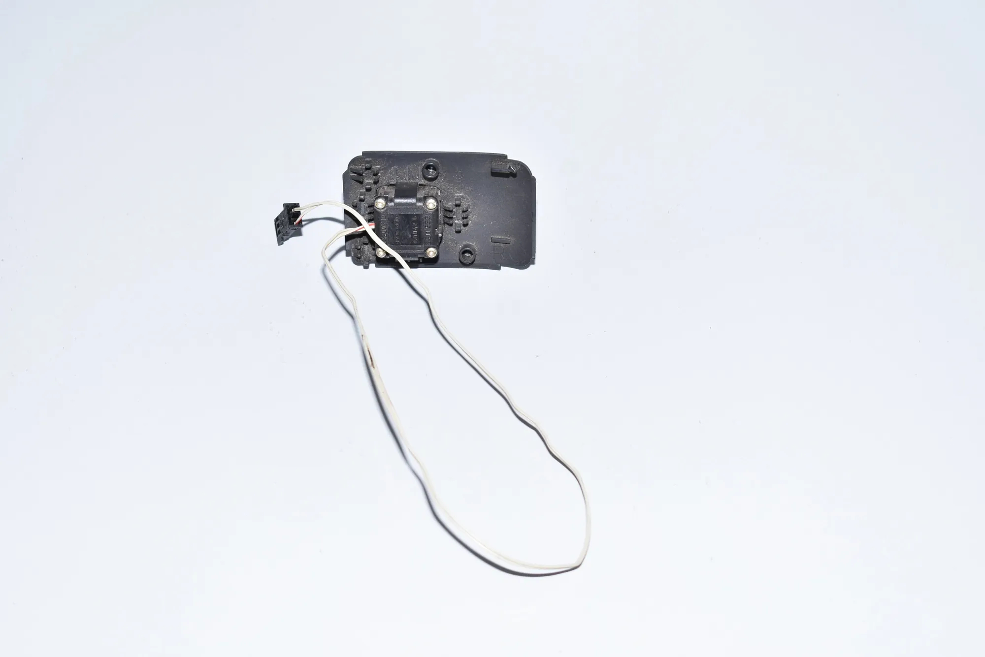 Steering Wheel Adjustment Switch – OEM 6911536 · BMW 7 (E65, E66, E67) BMW 7 (E65, E66, E67) 740 d 2003 – 3