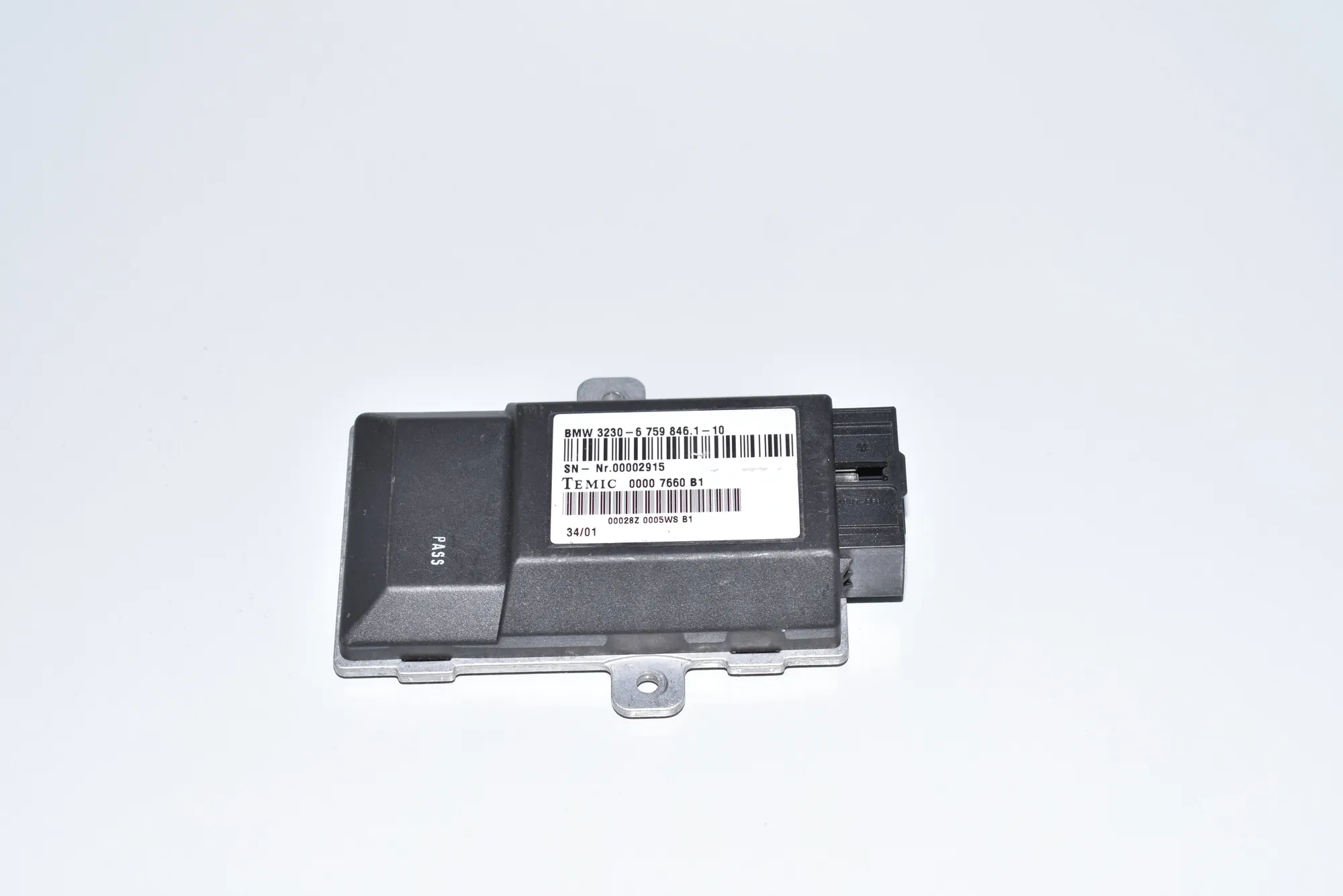 Steering Rack Control Module – OEM 6759846 · BMW 7 (E65, E66, E67) BMW 7 (E65, E66, E67) 730 i, Li 2004