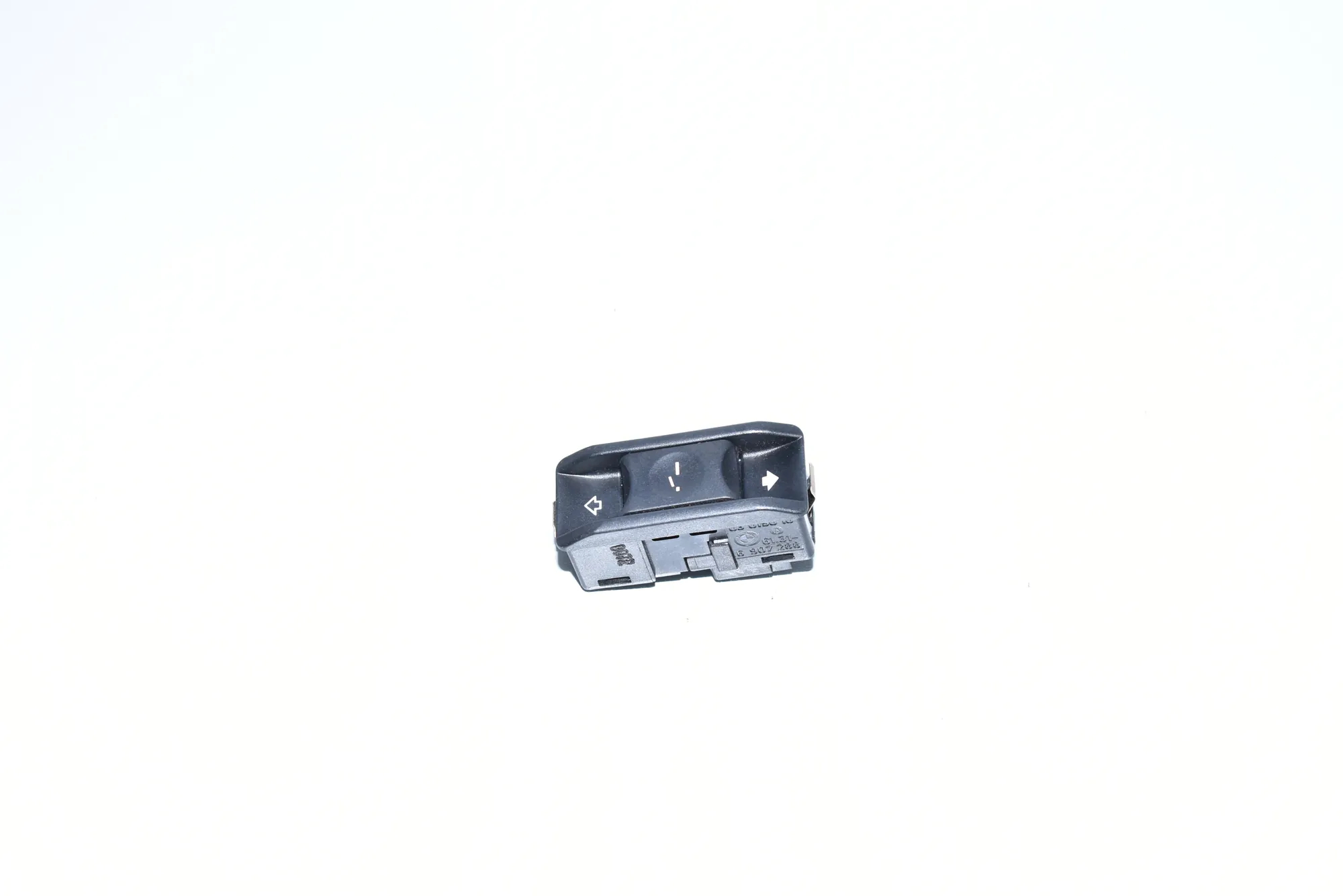 Switches – OEM 6907288 · BMW 5 (E60) BMW 5 (E60) 530 d 2008