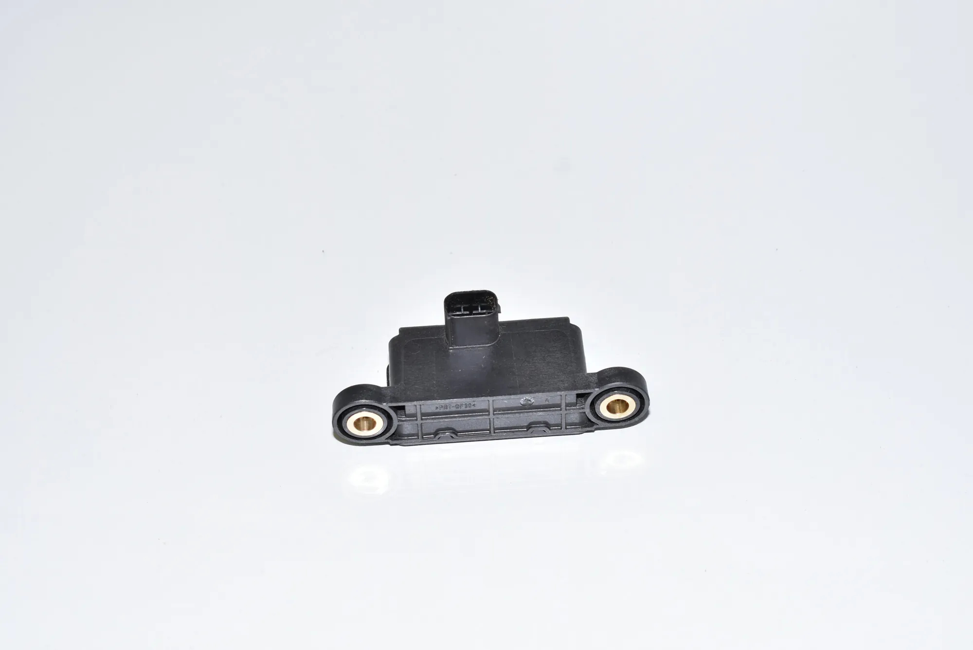 Acceleration Sensor – OEM 6778421 · BMW 3 (E90) BMW 3 (E90) 320 d 2010 – 2