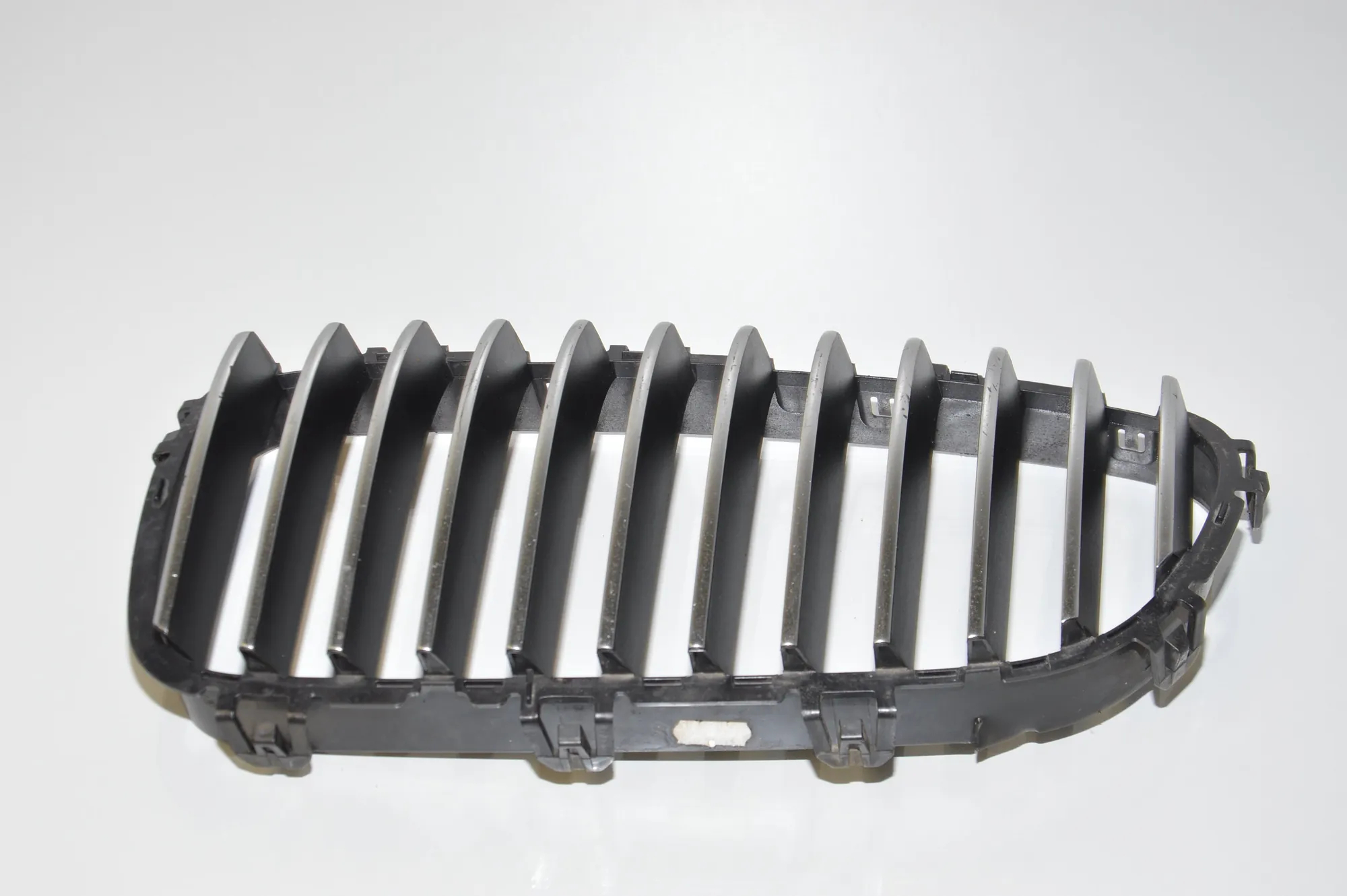 Front Left Grill – OEM 7200727 · BMW 5 (F10) BMW 5 (F10) 520 d 2012 – 3