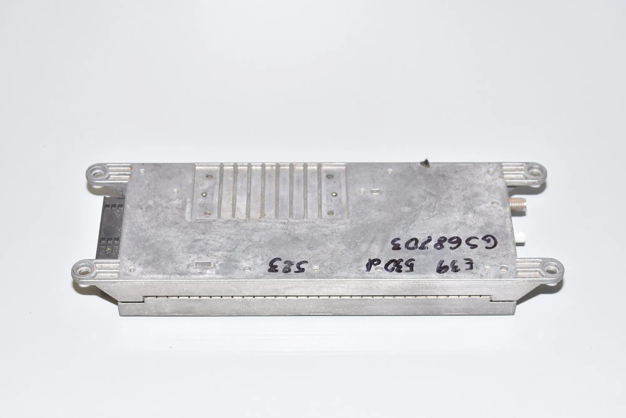 Bluetooth Control Unit – OEM 6915001 · BMW 5 Touring (E39) BMW 5 Touring (E39) 530 d 2001