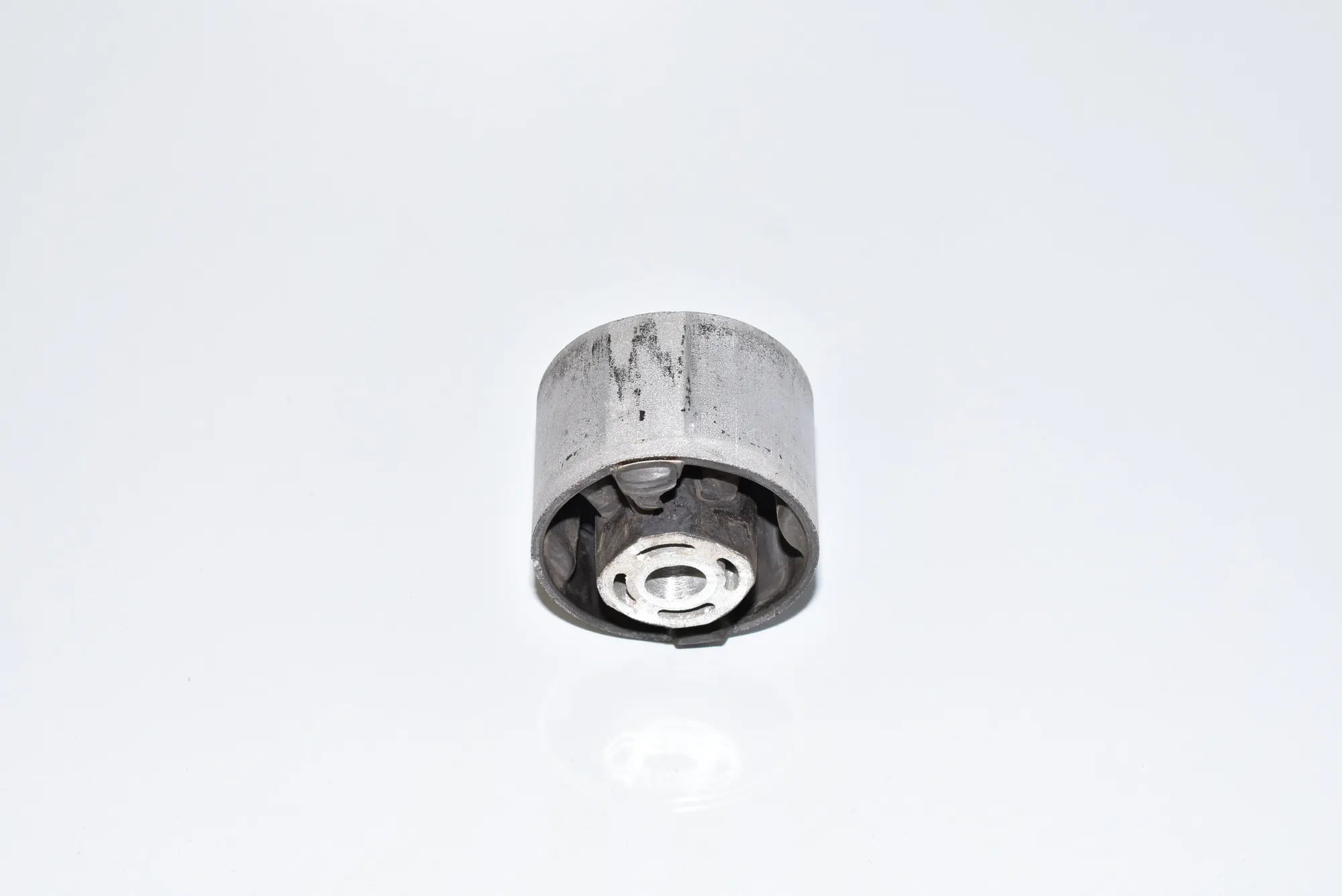 Other Suspension Parts – OEM 6856293 · BMW i8 Roadster (I15) BMW i8 Roadster (I15) hybrid 2019 – 3