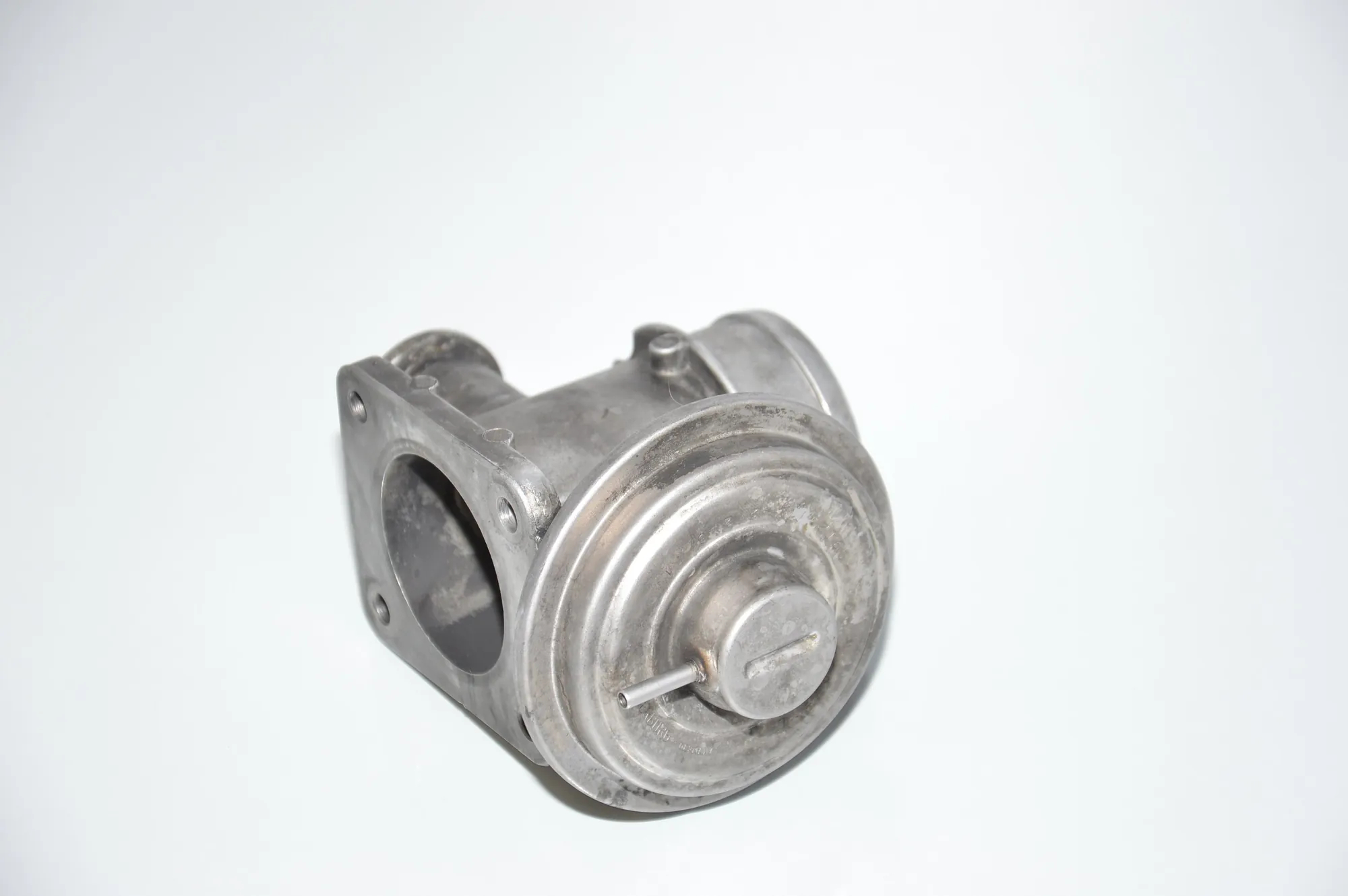 EGR Valve – OEM 2248717 · BMW 5 Touring (E39) 530 d 1999 – 4