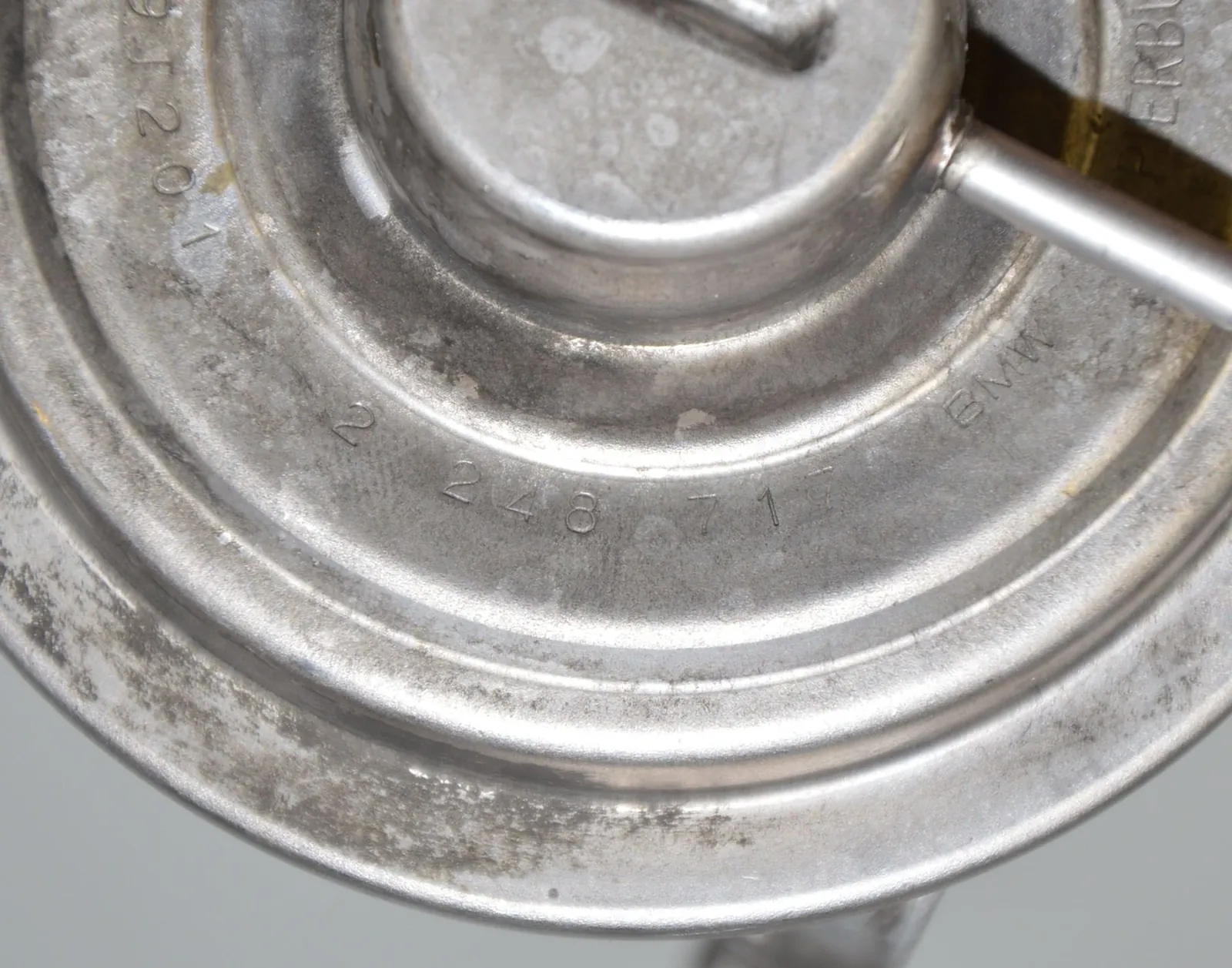 EGR Valve – OEM 2248717 · BMW 5 Touring (E39) 530 d 1999 – 5