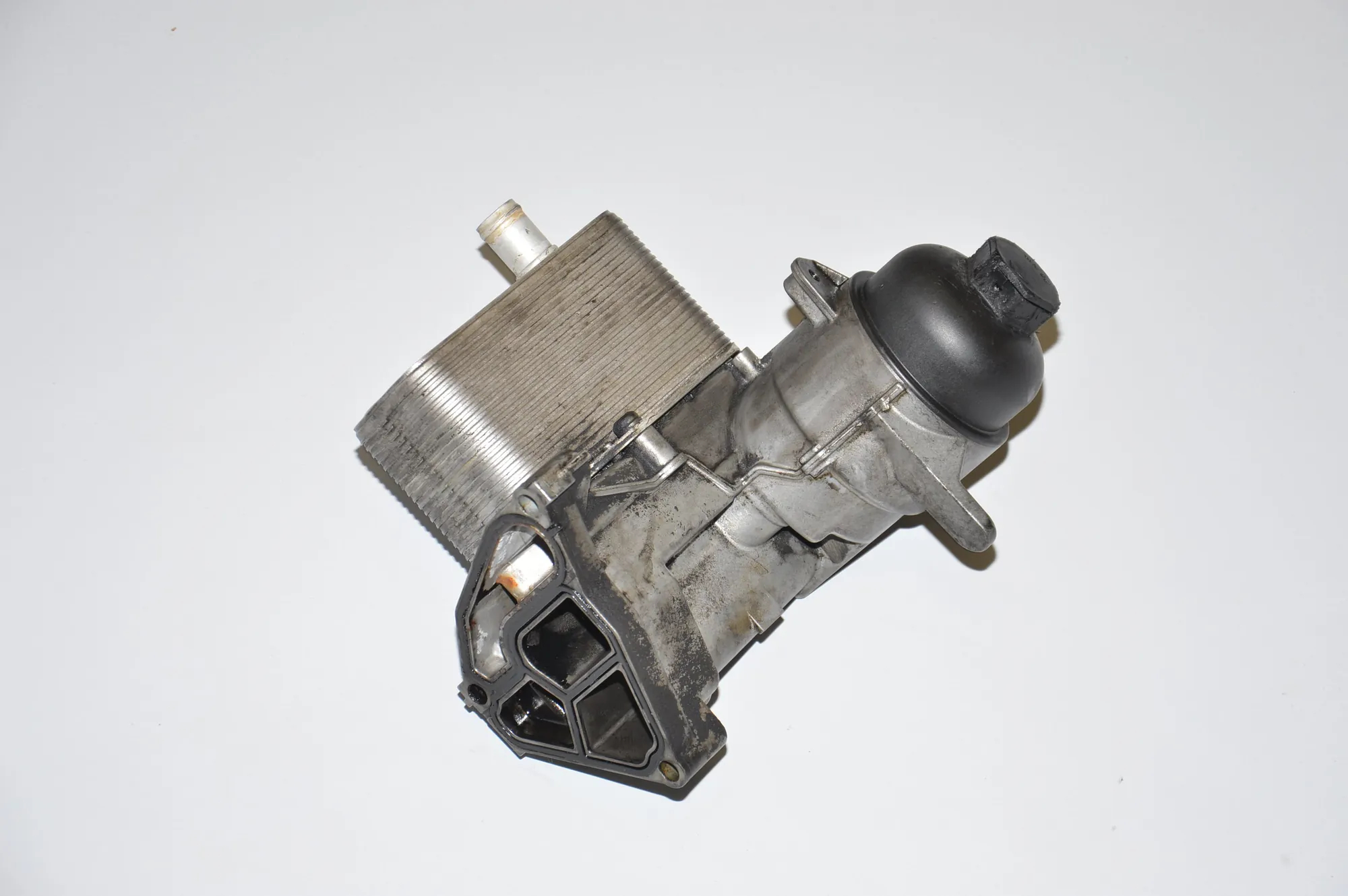 Oil Cooling Radiator – OEM 2247204 · BMW 5 Touring (E39) 530 d 1999 – 2