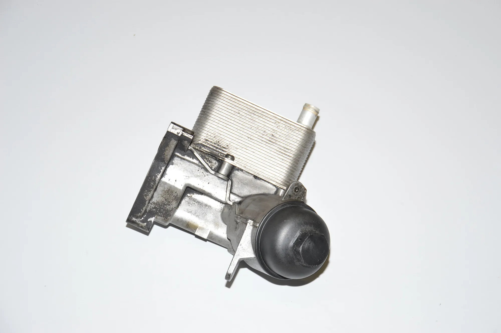 Oil Cooling Radiator – OEM 2247204 · BMW 5 Touring (E39) 530 d 1999 – 3