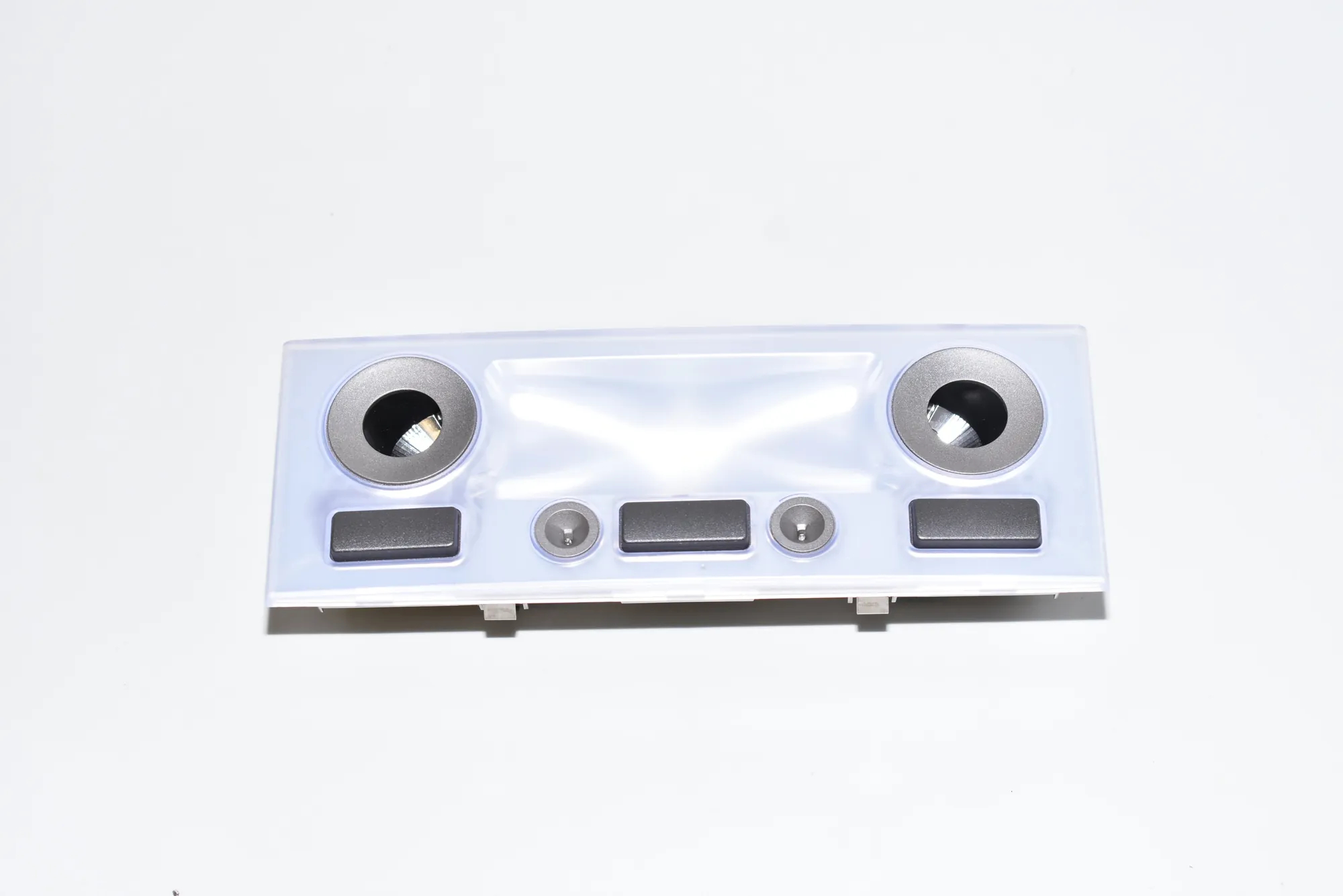 Interior Lighting – OEM 8379700 · BMW 7 (E65, E66, E67) BMW 7 (E65, E66, E67) 745 i, Li 2002