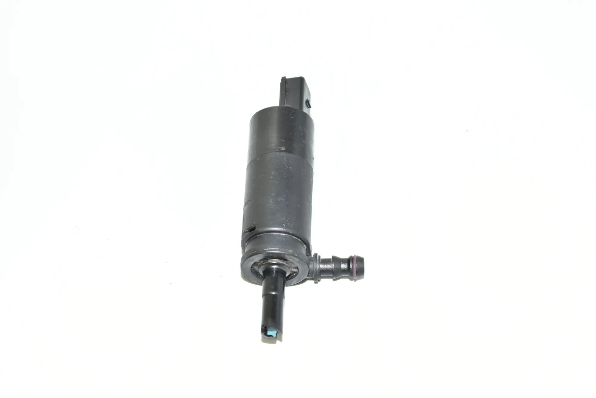 Headlight Washer Motor – OEM 8377613 · BMW 5 Touring (E39) BMW 5 Touring (E39) 525 d 2002 – 2