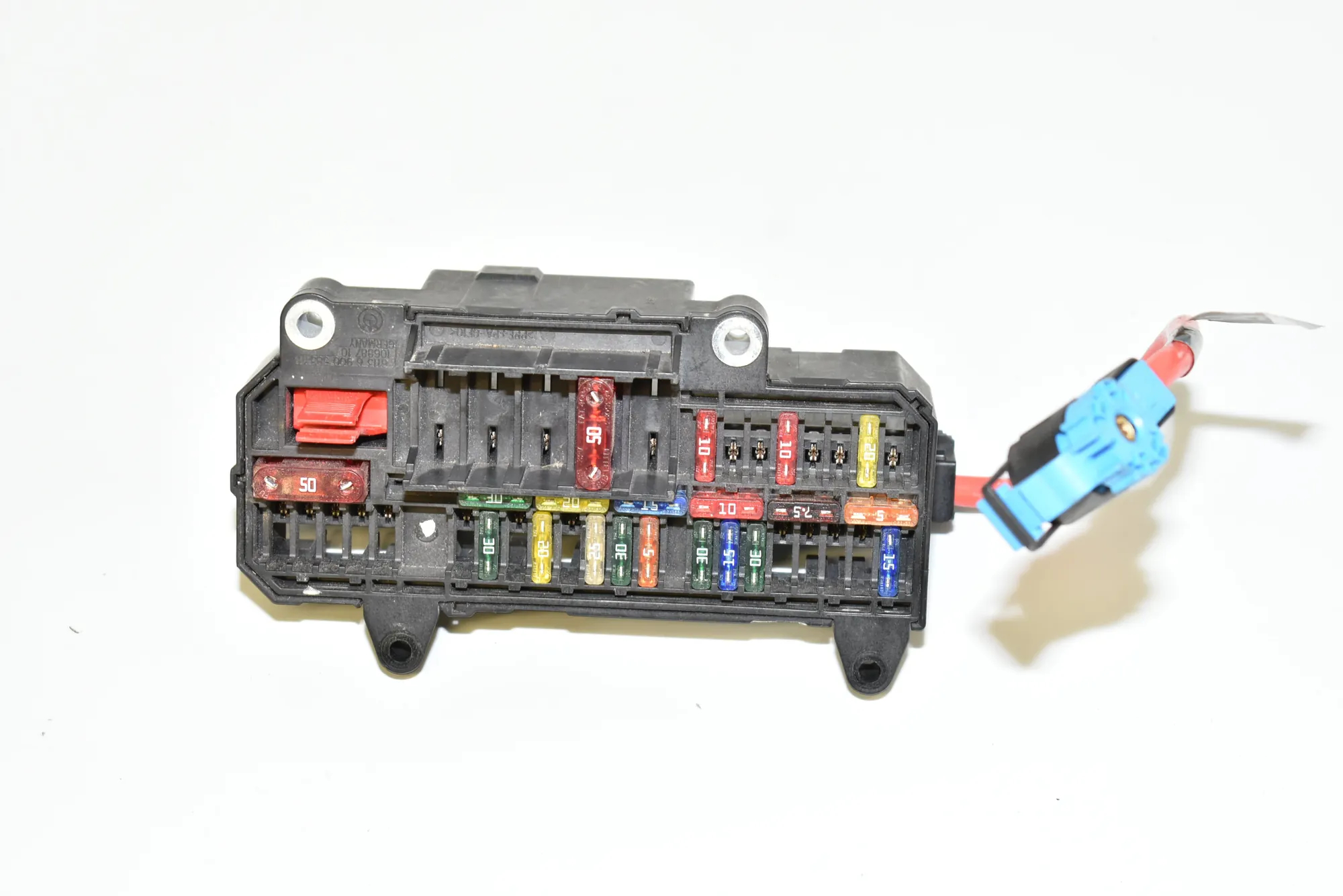 Fuse Box – OEM 6900583 · BMW 7 (E65, E66, E67) BMW 7 (E65, E66, E67) 730 i, Li 2004 – 3