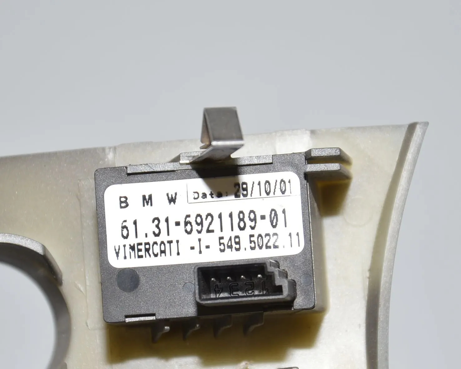 Parking Aid Switch – OEM 6921189 · BMW 7 (E65, E66, E67) BMW 7 (E65, E66, E67) 730 d 2002 – 6