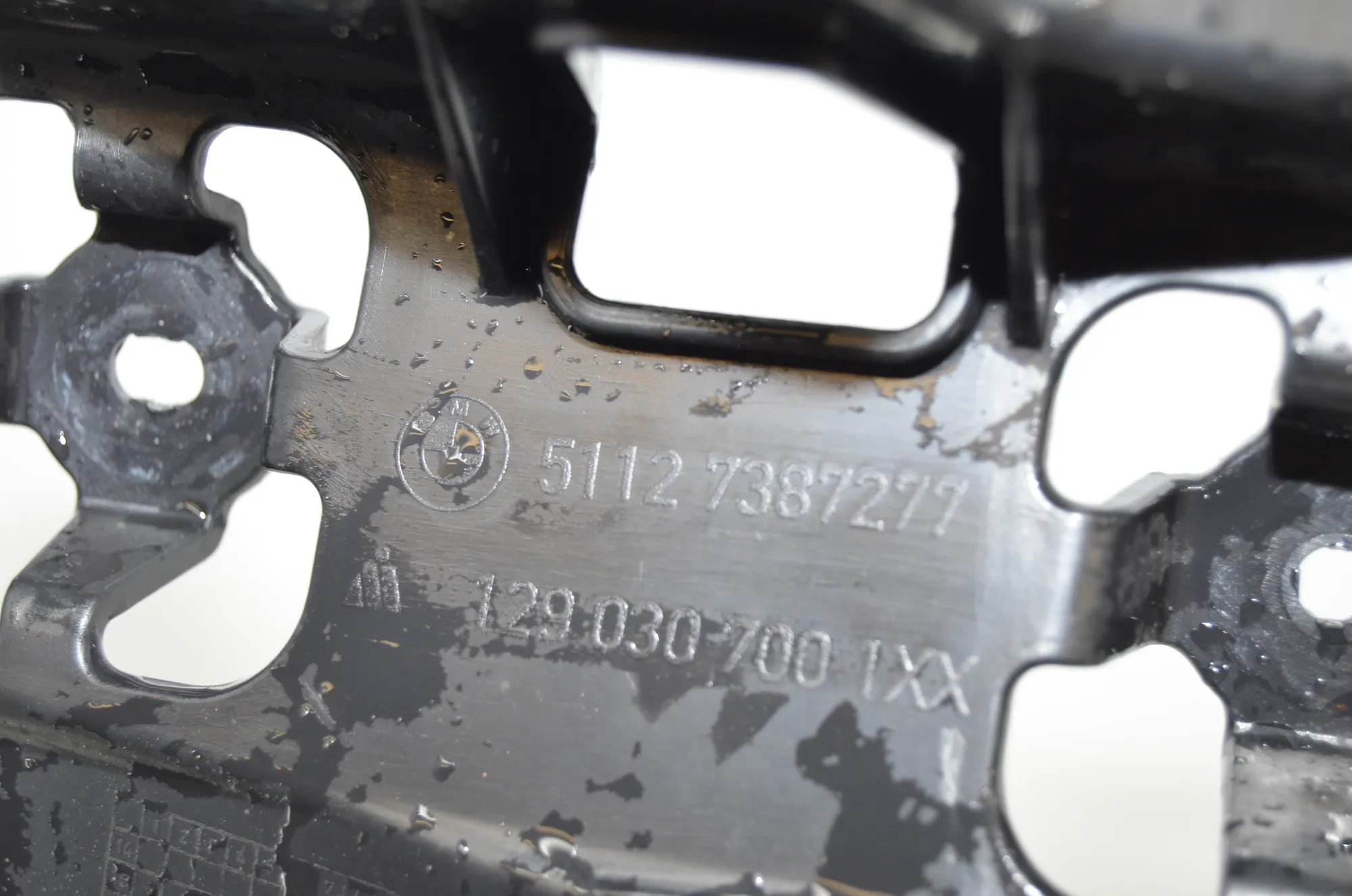 Rear Left Bumper Bracket – OEM 7387277 · BMW 2 Gran Tourer (F46) 216 i 2018 – 4