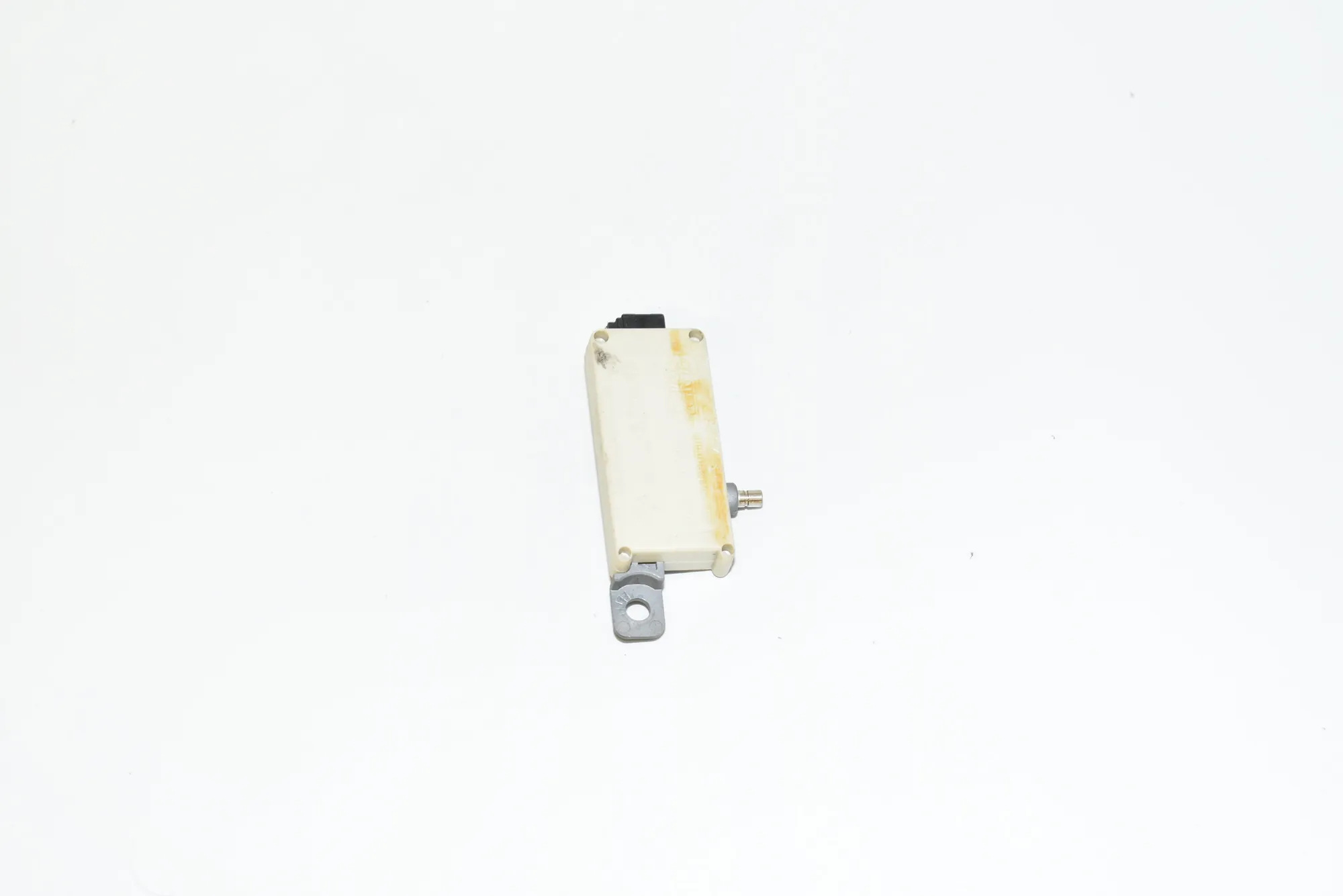 Antenna – OEM 8368886 · BMW 5 Touring (E39) BMW 5 Touring (E39) 530 d 2000 – 2