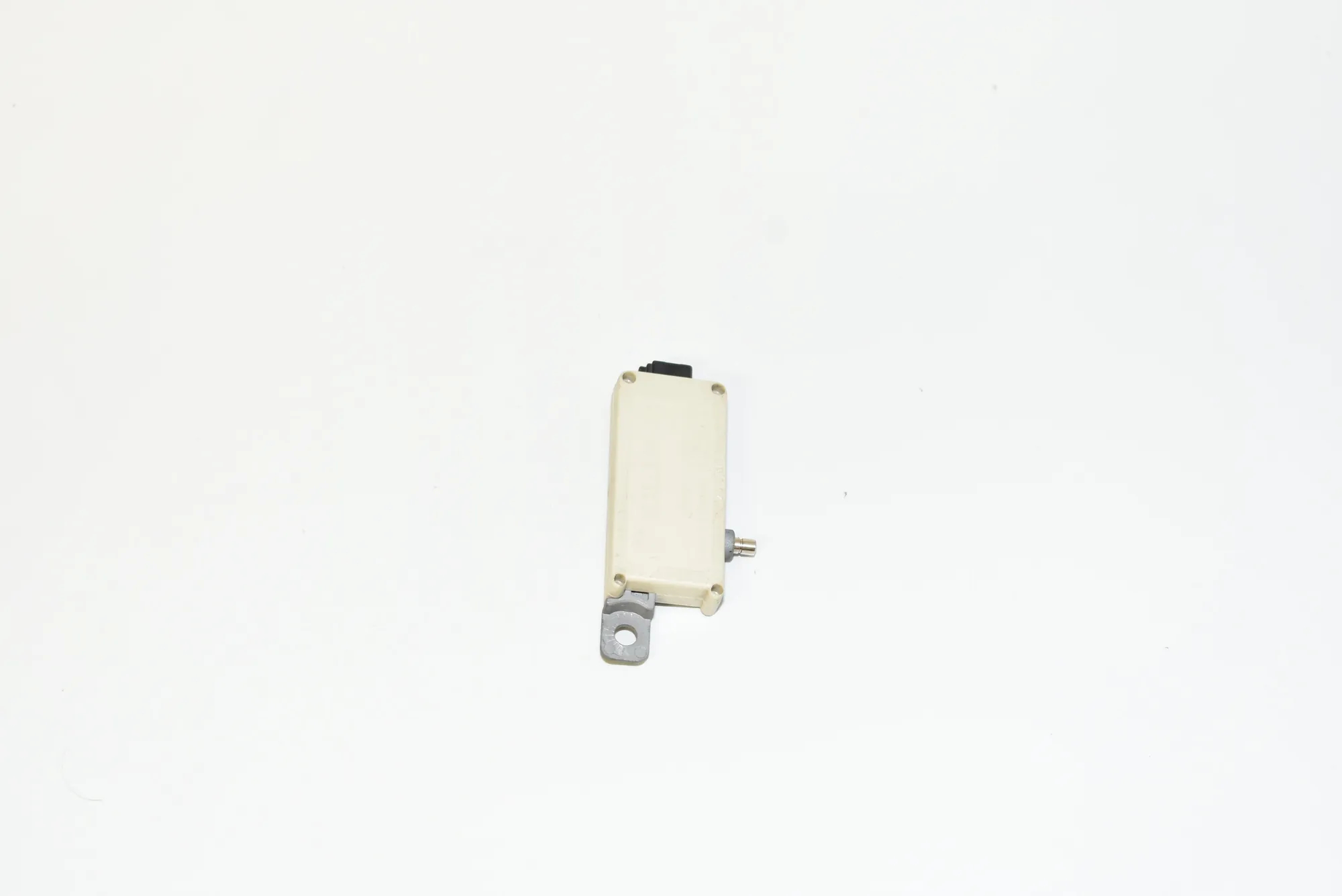 Antenna – OEM 8368886 · BMW 5 Touring (E39) BMW 5 Touring (E39) 530 d 2000 – 2