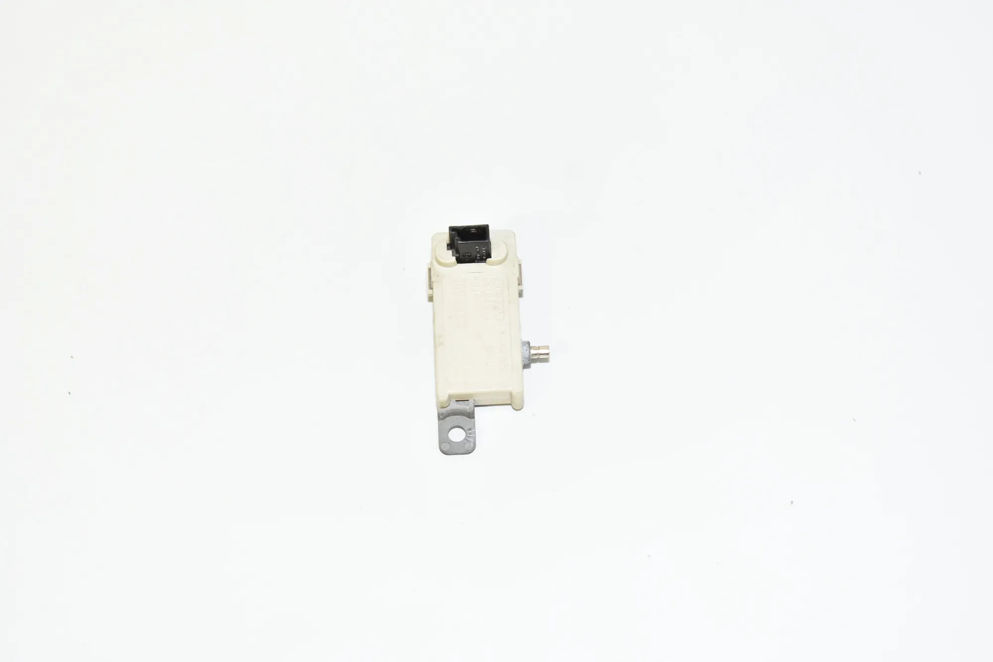 Antenna – OEM 8368885 · BMW 5 Touring (E39) BMW 5 Touring (E39) 530 d 2001 – 2