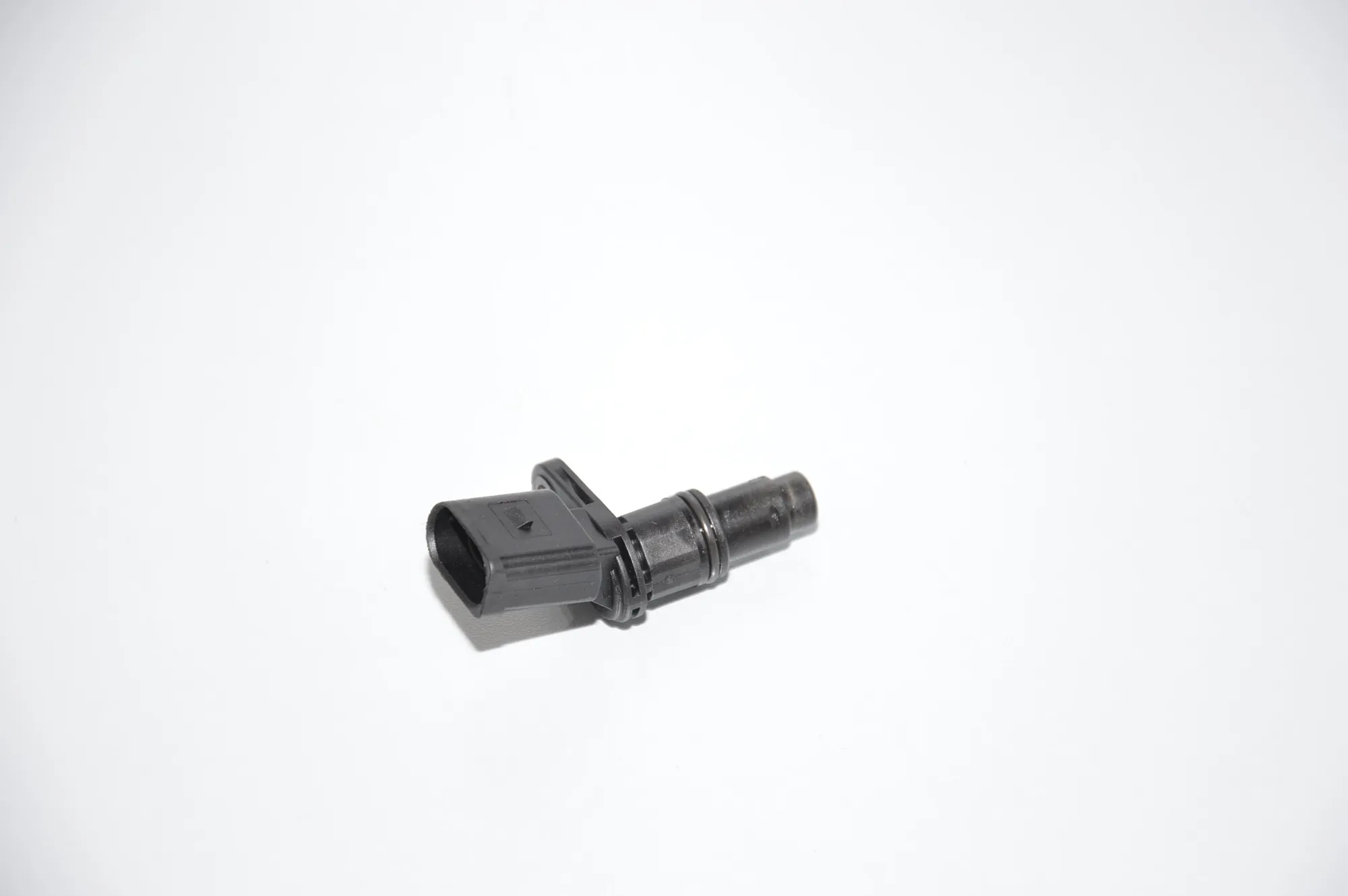 Camshaft Position Sensor – OEM 070907601 · VW TRANSPORTER V (T5) Minibus / passenger 2.5 TDI 2005 – 2