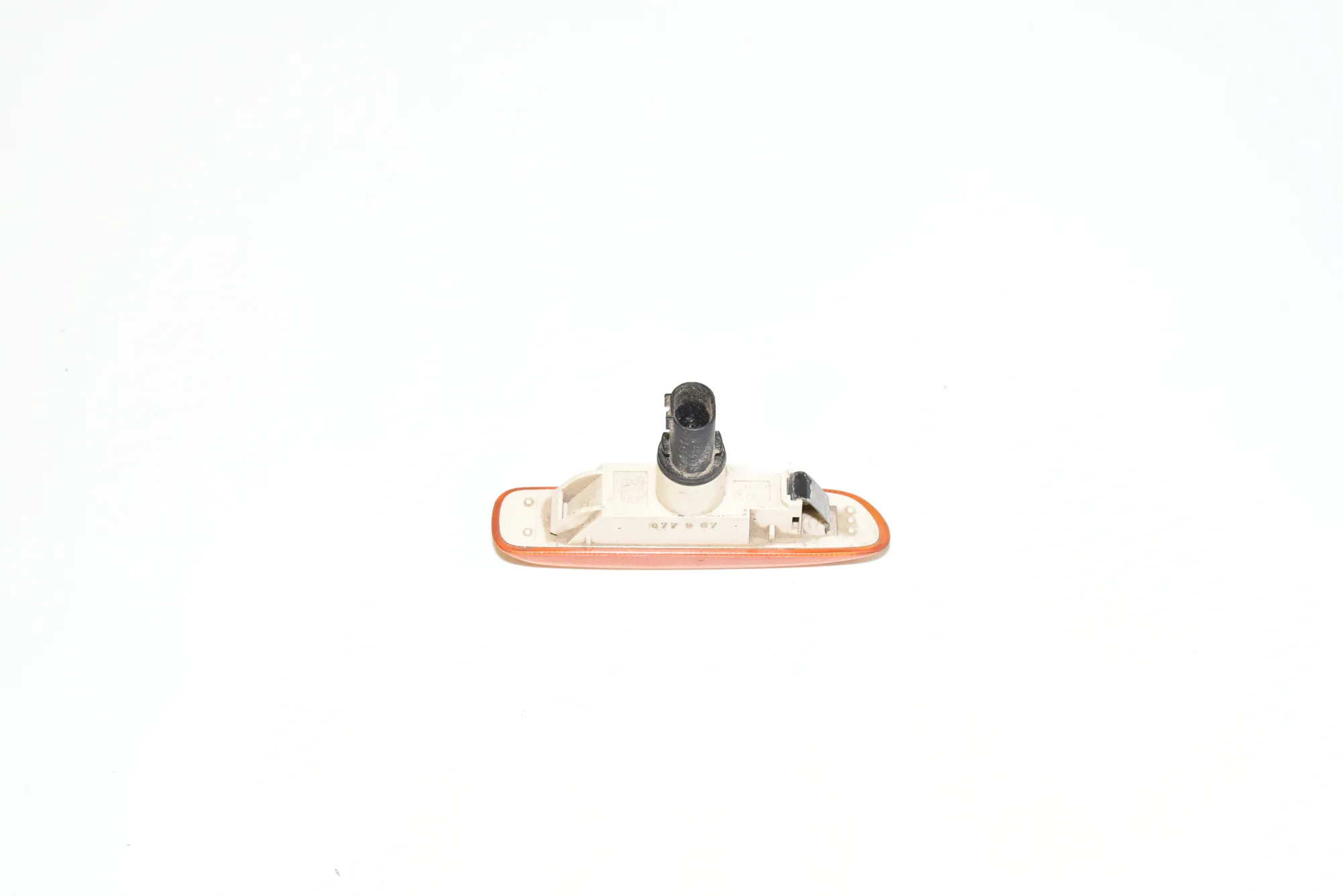 Front Right Fender Turn Signal – OEM 8370720 · BMW 3 (E46) BMW 3 (E46) 330 d 2000 – 3