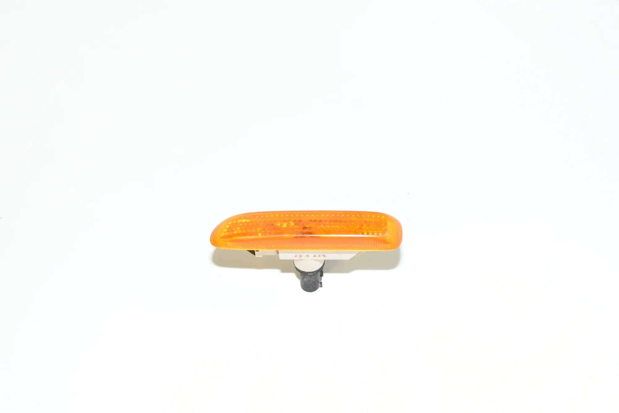 Front Right Fender Turn Signal – OEM 8370720 · BMW 3 (E46) BMW 3 (E46) 330 d 2000 – 2