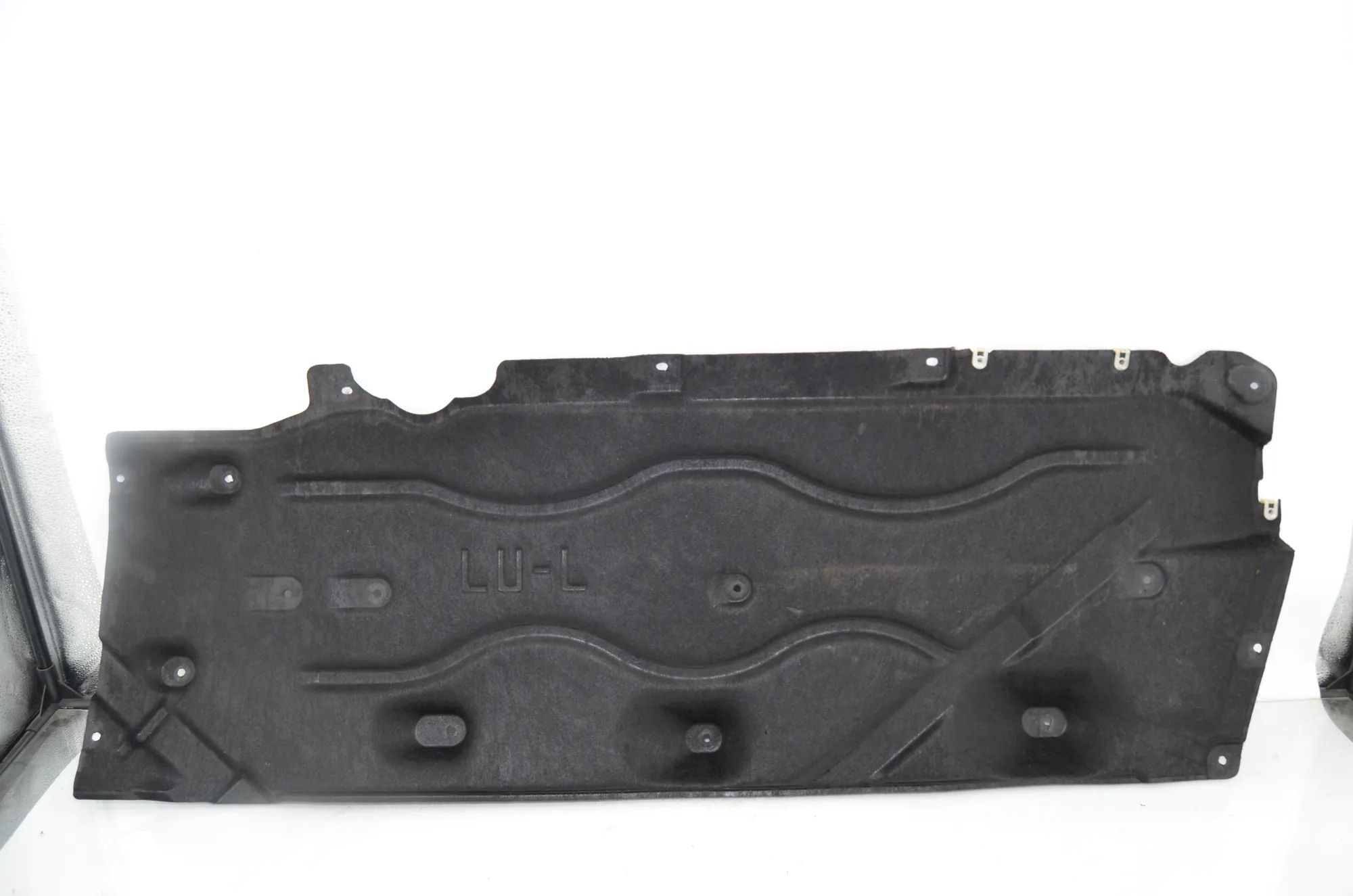 Left Side Underbody Cover – OEM 7290803 · BMW 2 Gran Tourer (F46) 216 i 2018 – 3