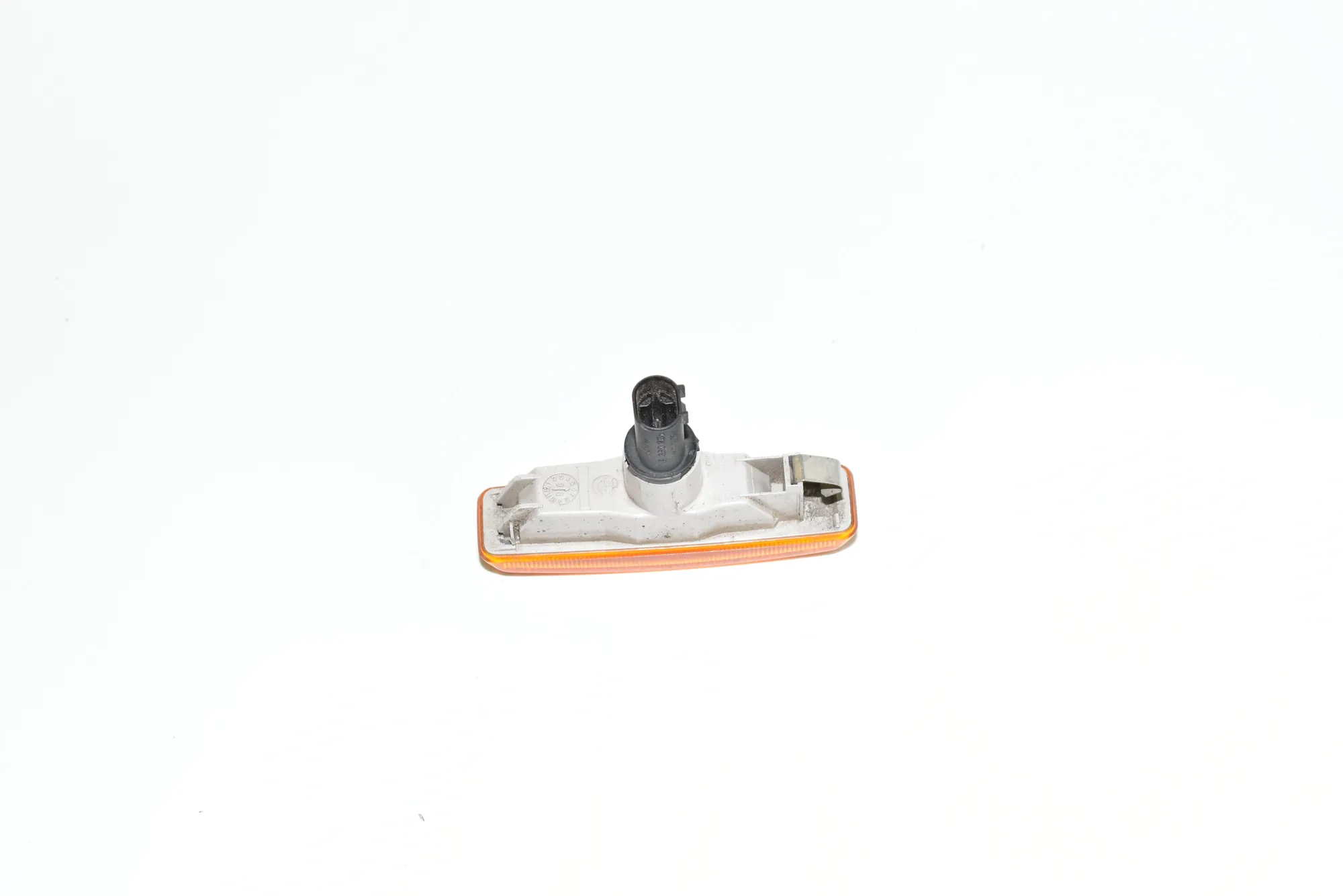 Front Left Fender Turn Signal – OEM 8360589 · BMW 5 Touring (E39) BMW 5 Touring (E39) 530 d 2002 – 3