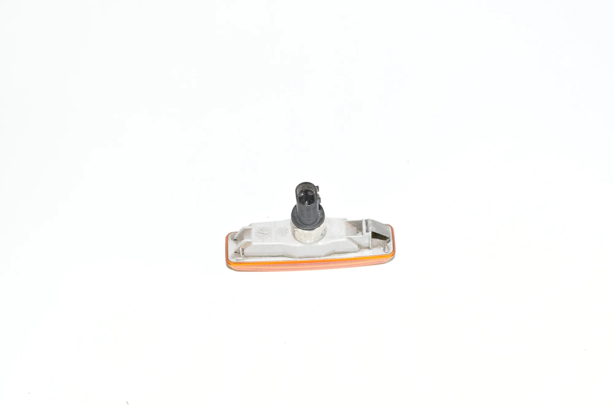 Front Left Fender Turn Signal – OEM 8360589 · BMW 5 Touring (E39) BMW 5 Touring (E39) 530 d 2002 – 3