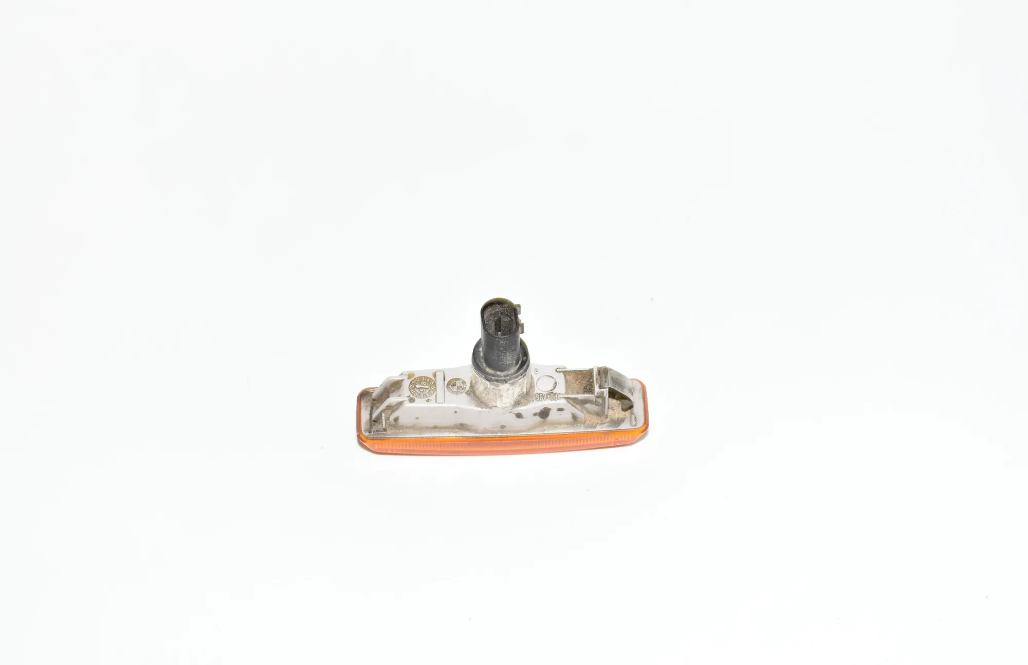 Front Left Fender Turn Signal – OEM 8360589 · BMW 5 Touring (E39) BMW 5 Touring (E39) 530 d 2002 – 3
