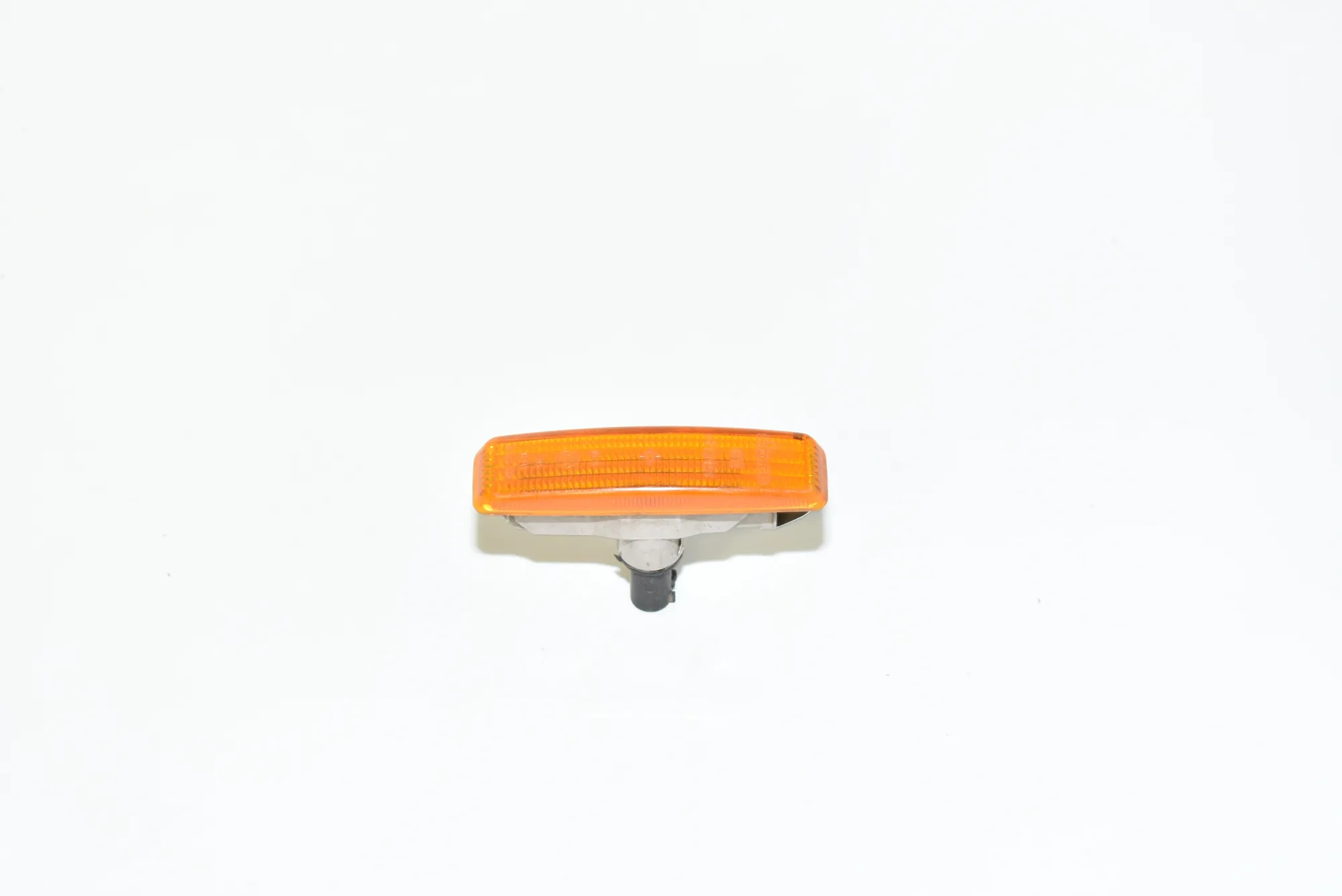 Front Right Fender Turn Signal – OEM 8360589 · BMW 5 Touring (E39) BMW 5 Touring (E39) 530 d 2002 – 2