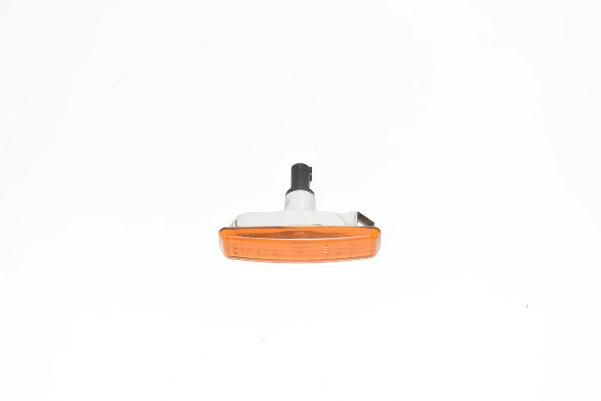 Front Right Fender Turn Signal – OEM 8360589 · BMW 5 Touring (E39) BMW 5 Touring (E39) 530 d 2002