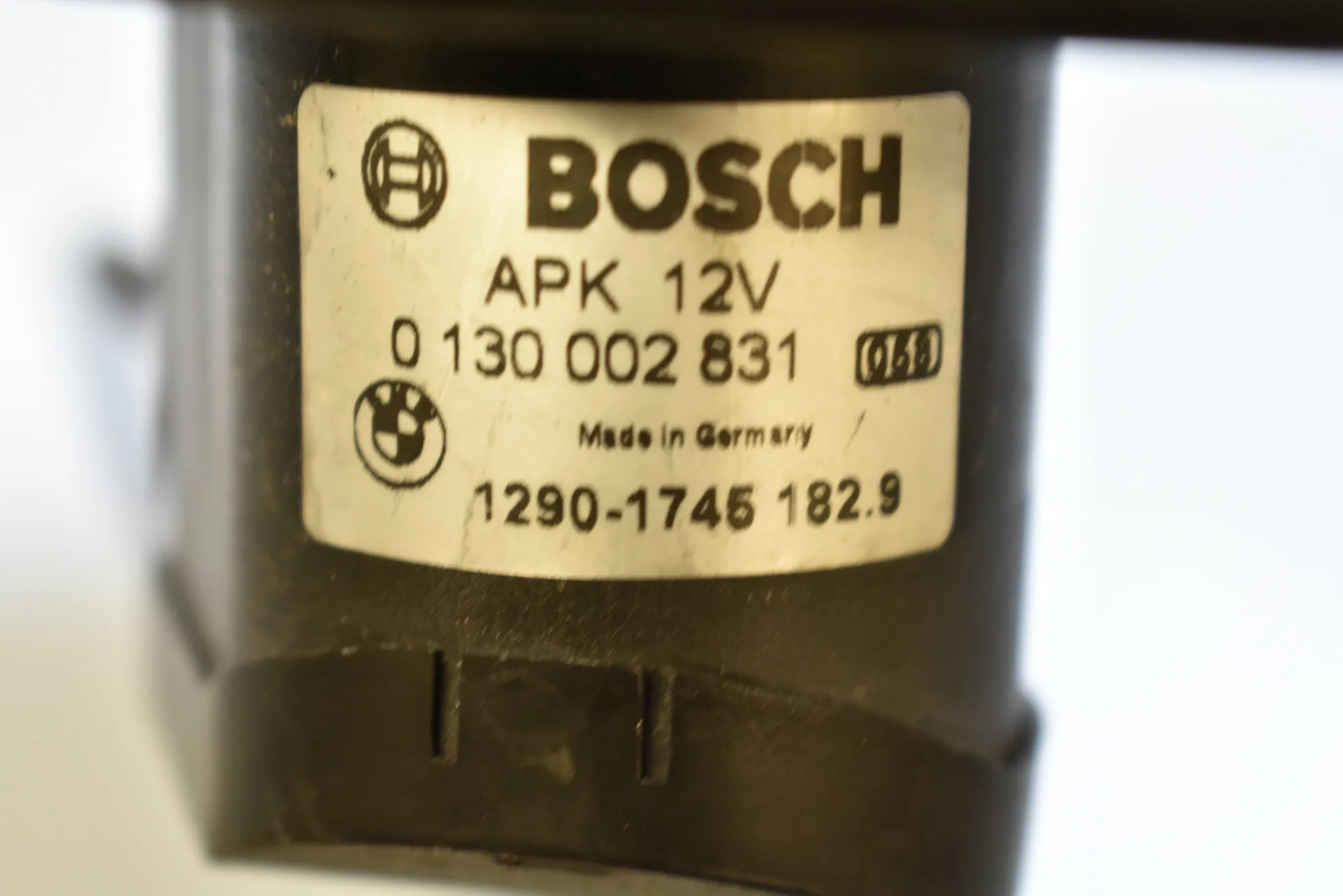Other Control Units – OEM 0130002831 · BMW 5 Touring (E39) BMW 5 Touring (E39) 530 d 2001 – 4
