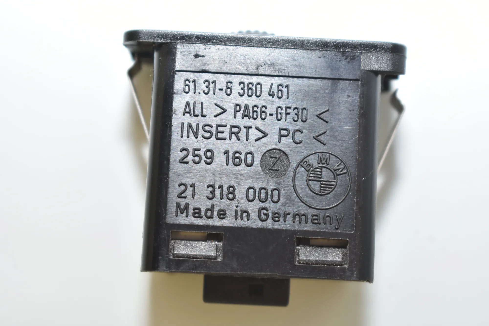 Switches – OEM 8360461 · BMW 5 Touring (E39) BMW 5 Touring (E39) 530 d 2000 – 4