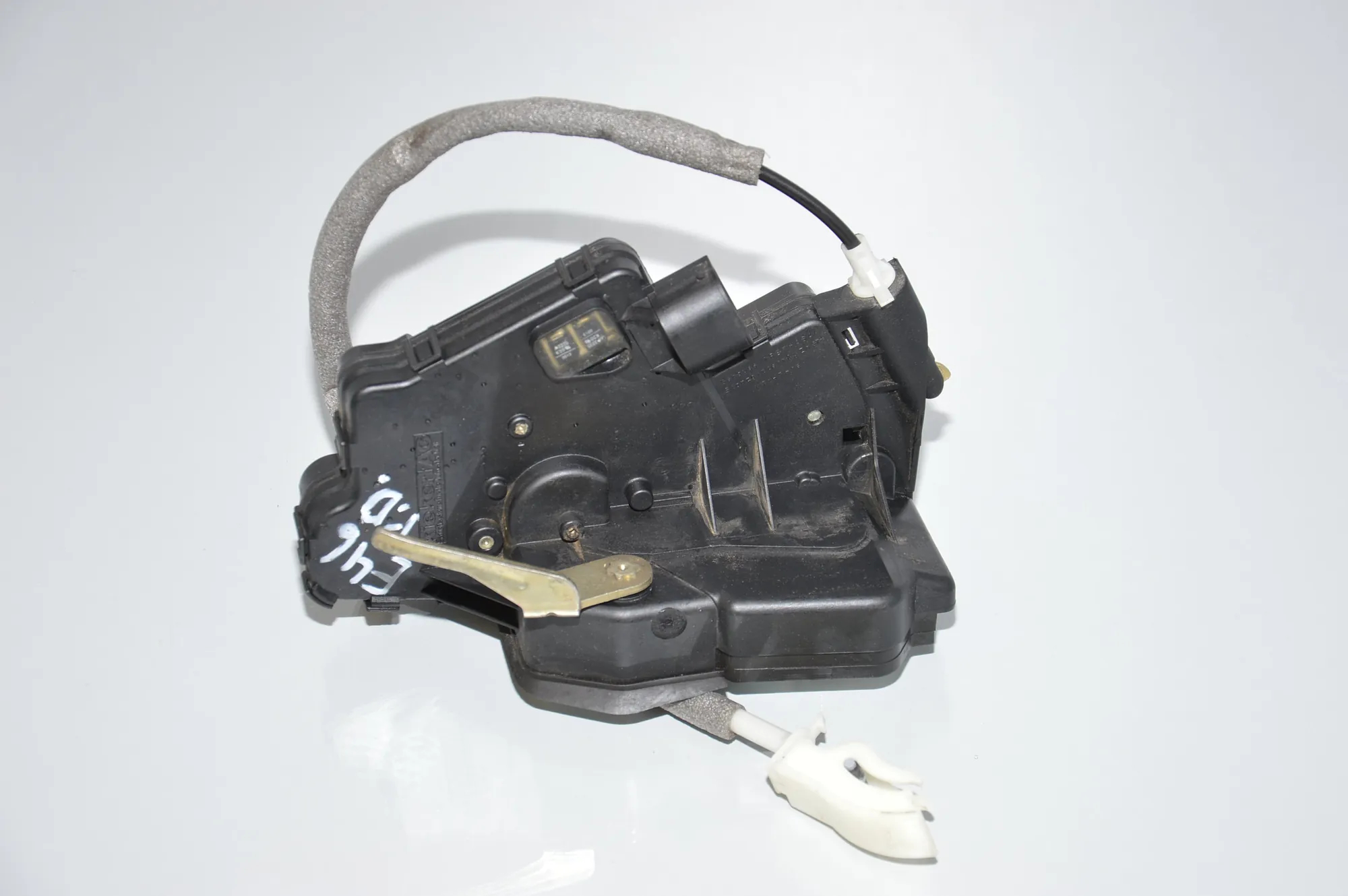 Front Right Door Lock – OEM 408BTR · BMW 3 (E46) BMW 3 (E46) 330 d 2003