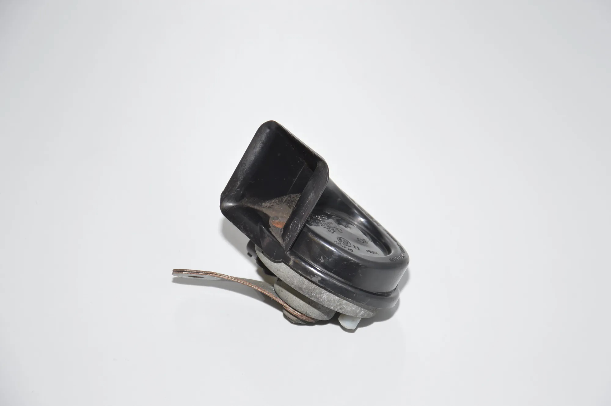 Horn Signal – OEM 024148 · BMW 5 (E39) BMW 5 (E39) 525 d 2000 – 2