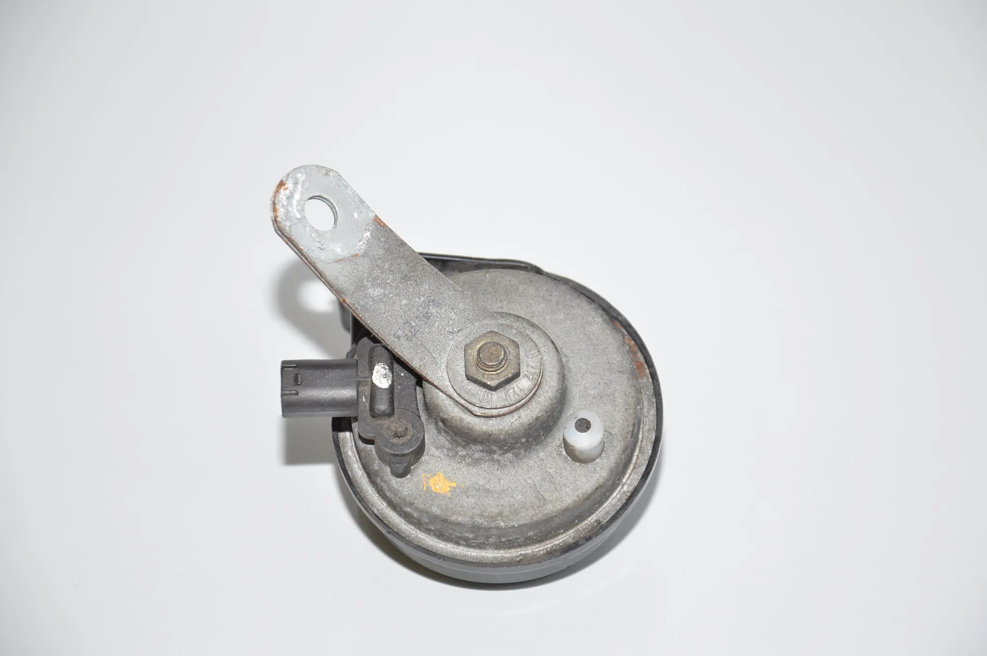 Horn Signal – OEM 024148 · BMW 5 (E39) BMW 5 (E39) 525 d 2000 – 3