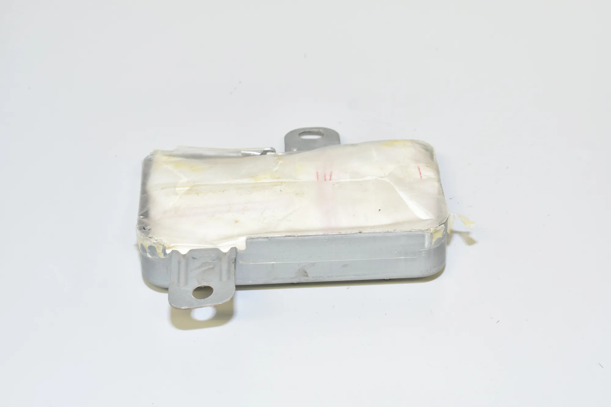 Front Right Door Safety Bag SRS – OEM 8240468 · BMW 7 (E65, E66, E67) BMW 7 (E65, E66, E67) 730 i, Li 2004 – 2