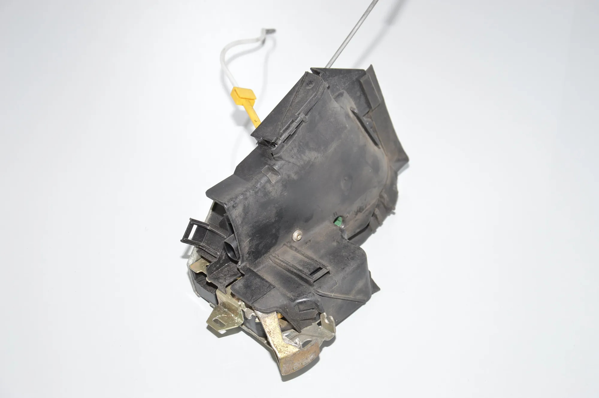 Front Left Door Lock – OEM 8235113 · BMW 5 Touring (E39) BMW 5 Touring (E39) 525 d 2000 – 4
