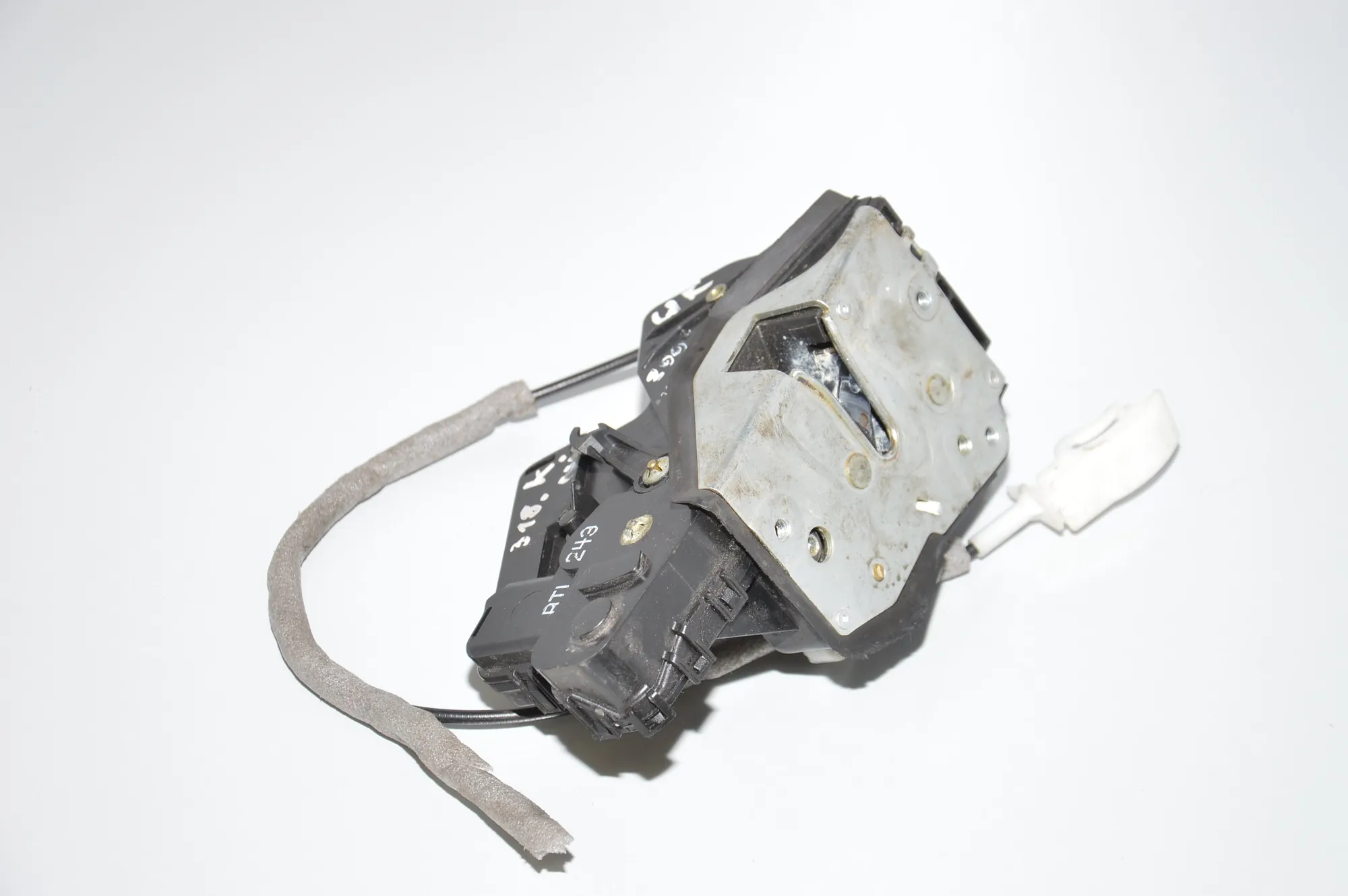 Front Left Door Lock – OEM BTL243 · BMW 3 (E46) BMW 3 (E46) 318 d 2003 – 3
