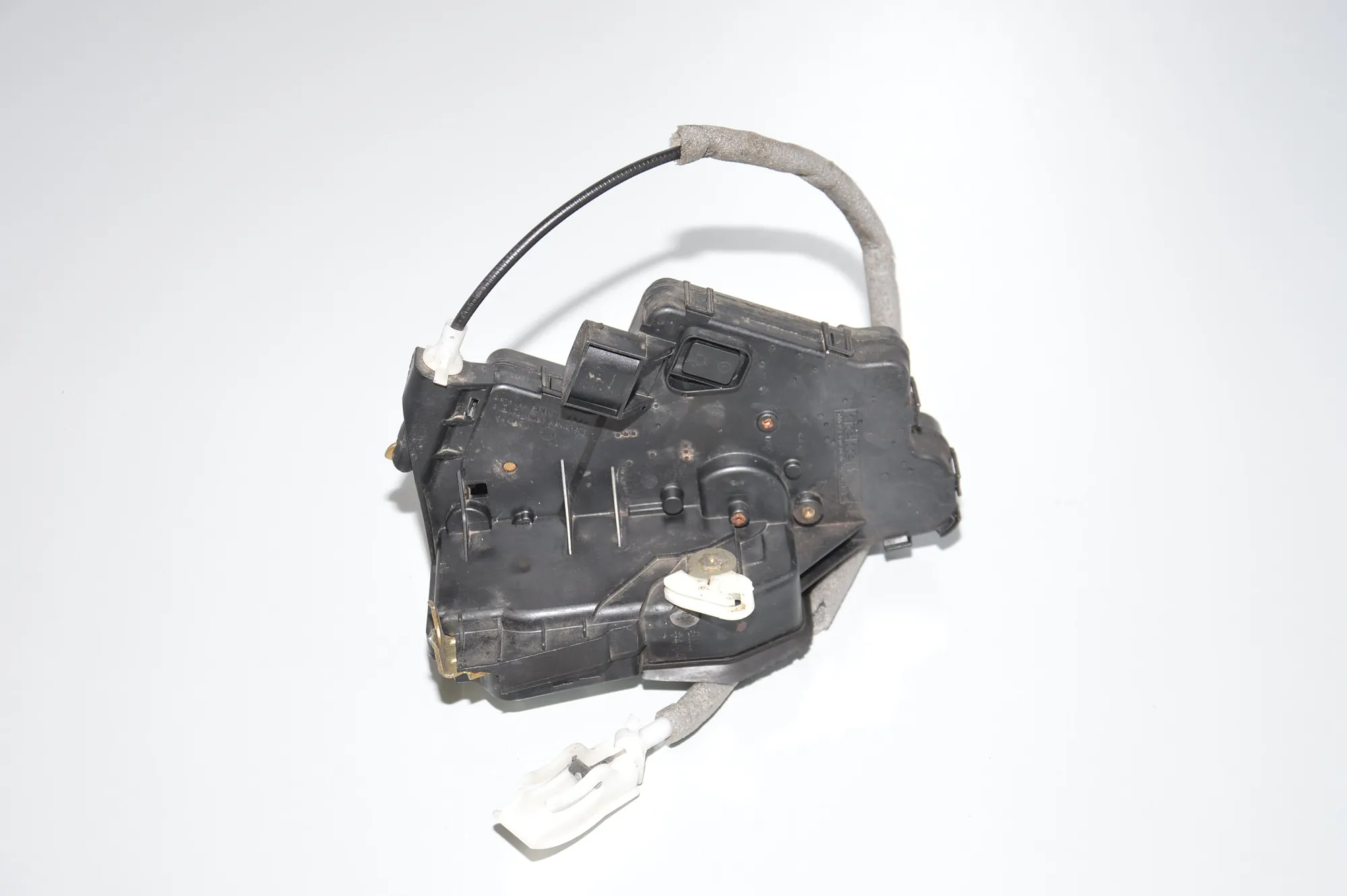 Front Left Door Lock – OEM BTL243 · BMW 3 (E46) BMW 3 (E46) 318 d 2003