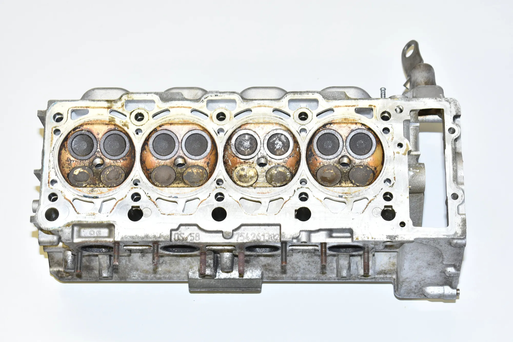 Left Side Engine Head – OEM 7542613 · BMW 7 (E65, E66, E67) BMW 7 (E65, E66, E67) 750 i, Li 2007 – 3