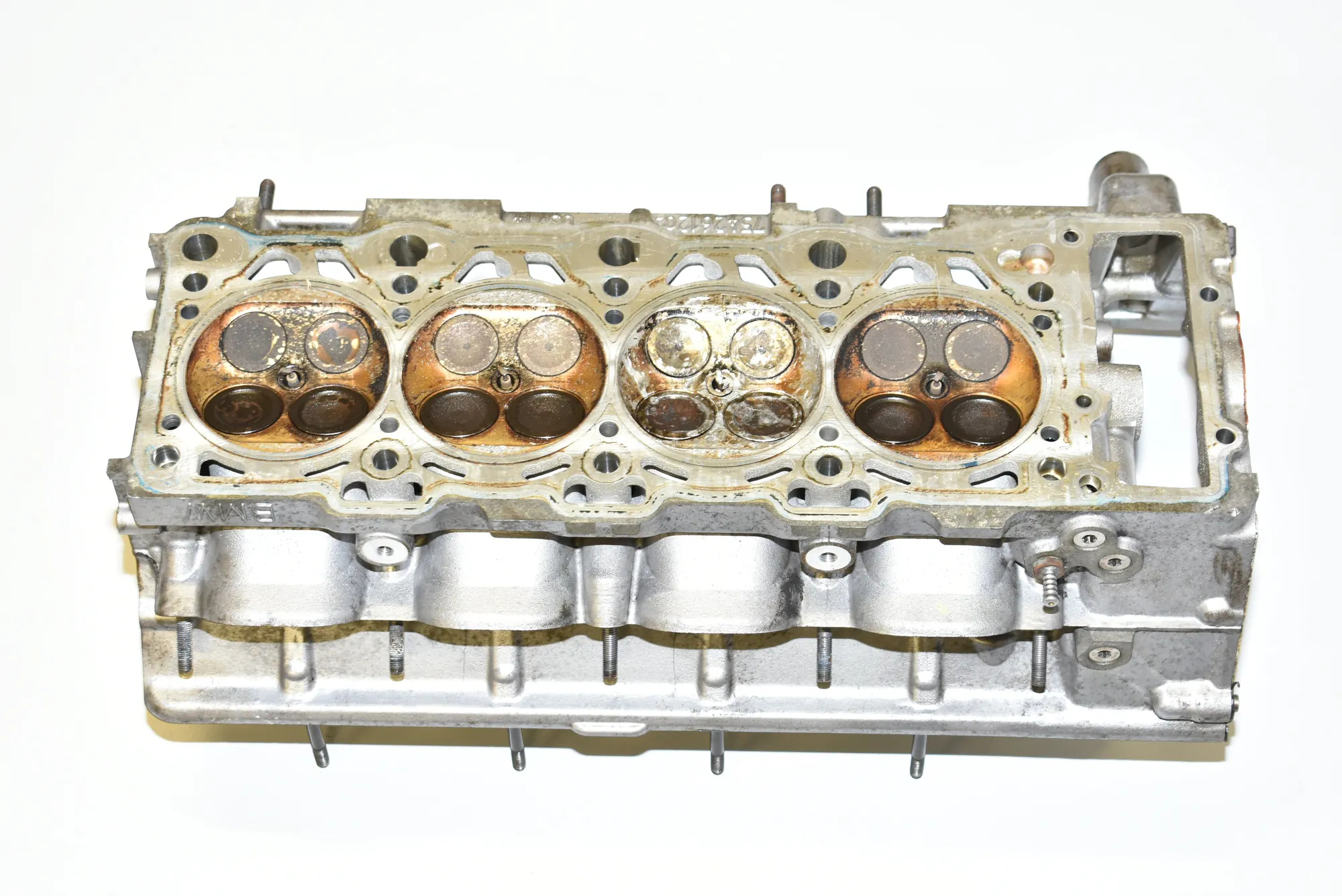 Right Side Engine Head – OEM 7542612 · BMW 7 (E65, E66, E67) BMW 7 (E65, E66, E67) 750 i, Li 2007 – 3