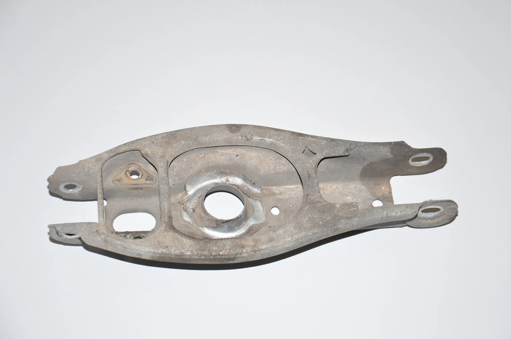 Rear Right Lower Control Arm · BMW 1 Cabrio (E88) 120 d 2008
