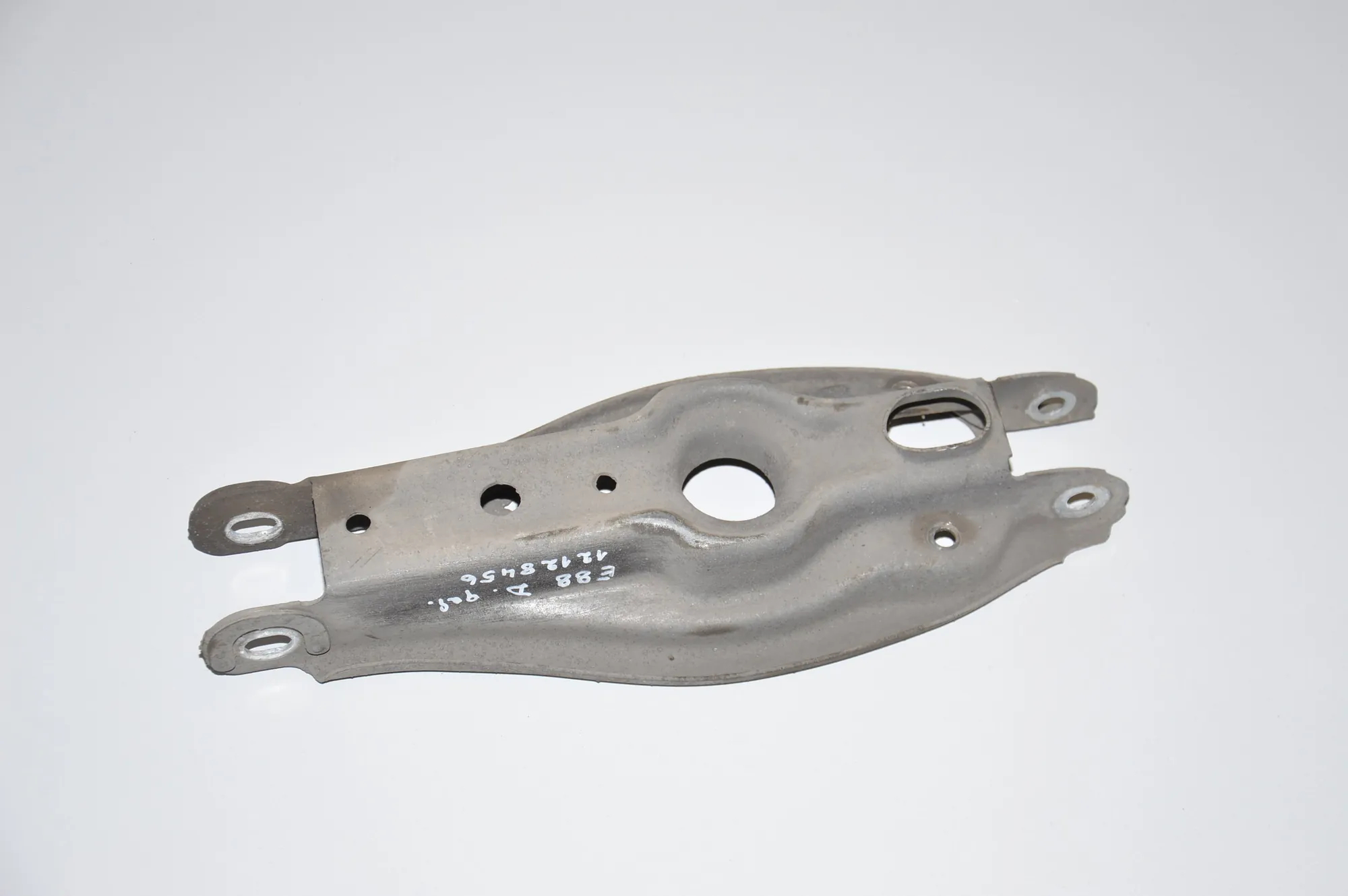 Rear Right Lower Control Arm · BMW 1 Cabrio (E88) 120 d 2008 – 4