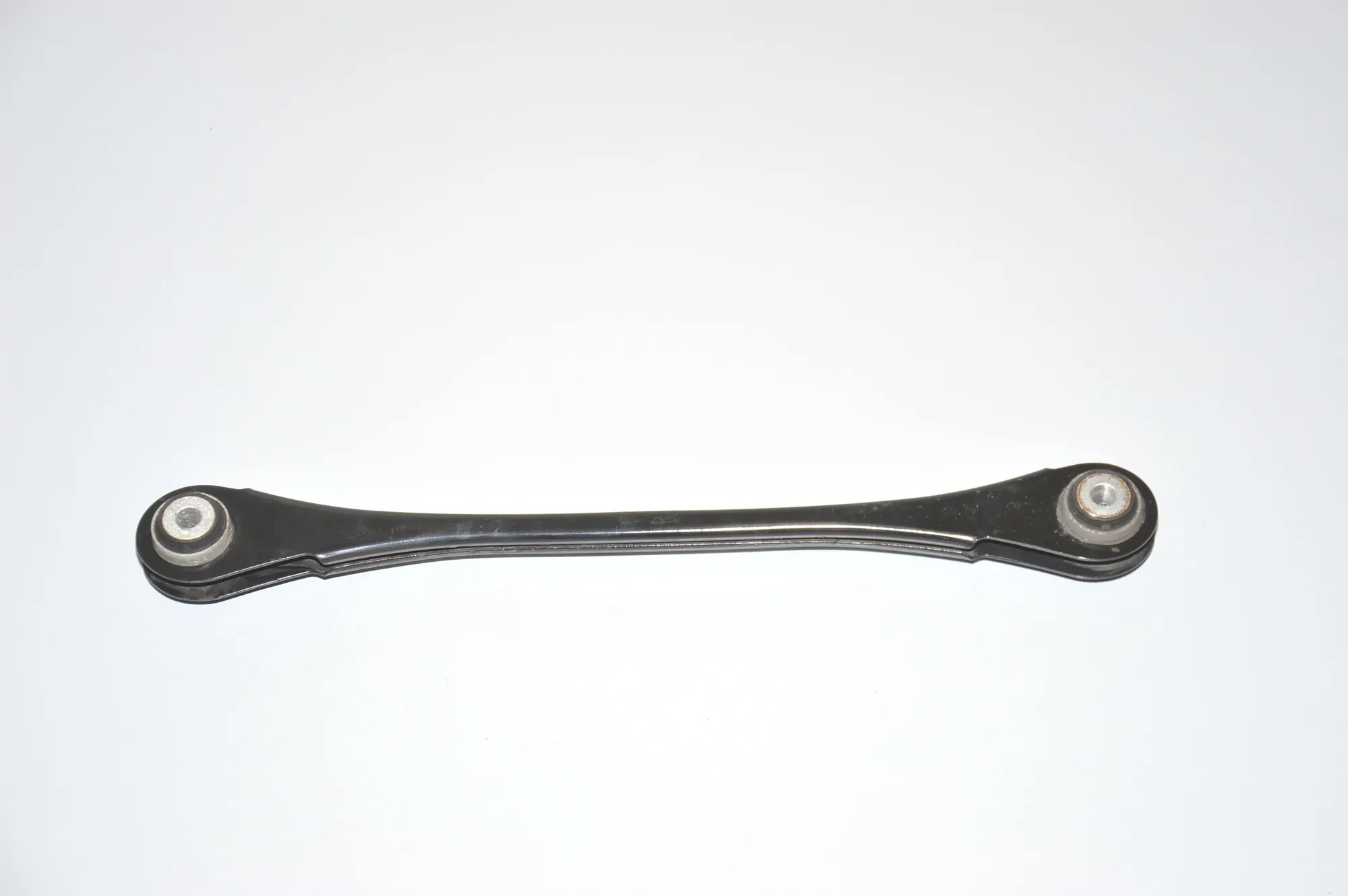 Rear Left Control Arm – OEM 6792533 · BMW 3 (F30, F80) 330 d xDrive 2014 – 4