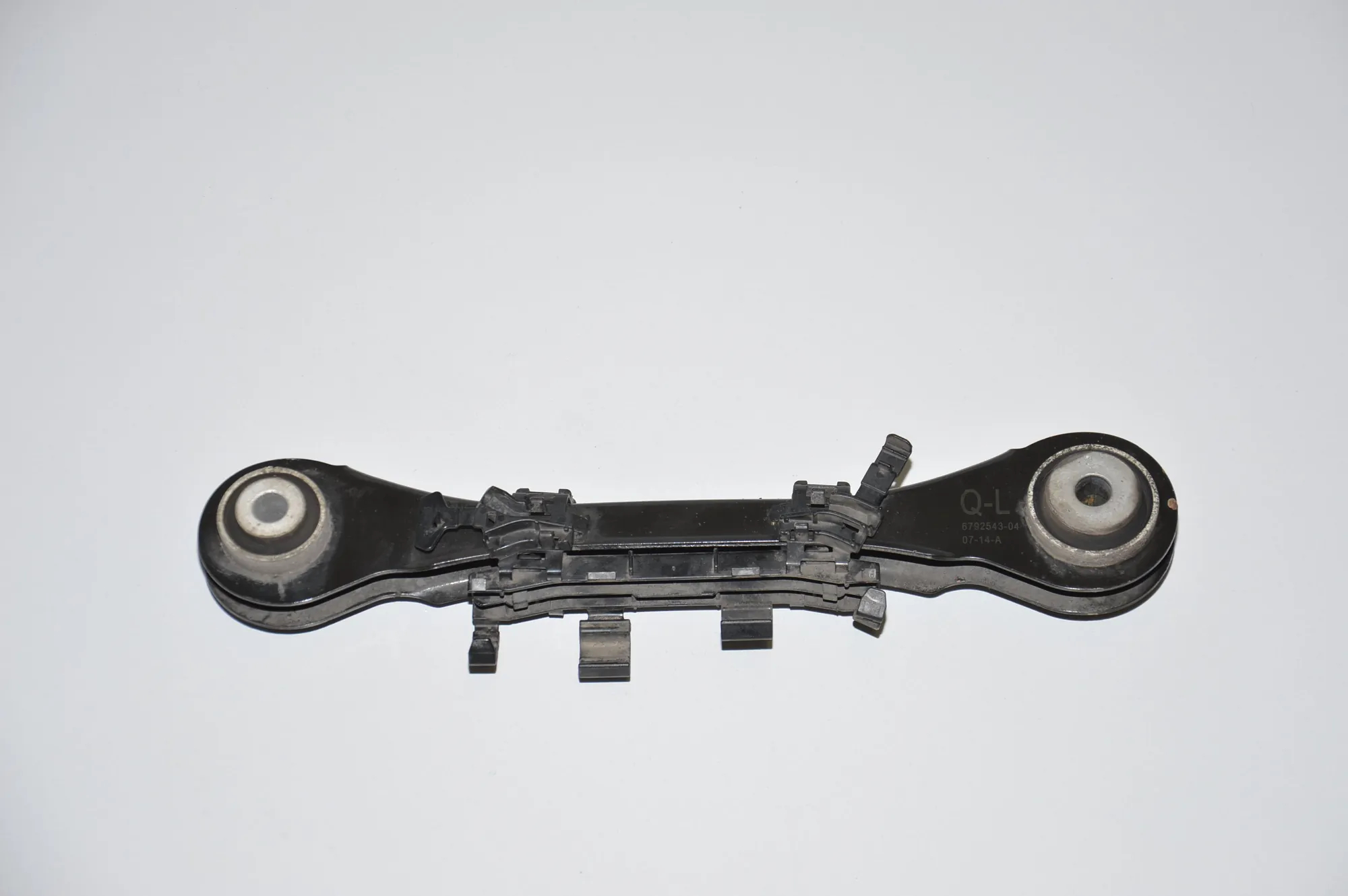 Rear Left Control Arm – OEM 6792543 · BMW 3 (F30, F80) 330 d xDrive 2014 – 3
