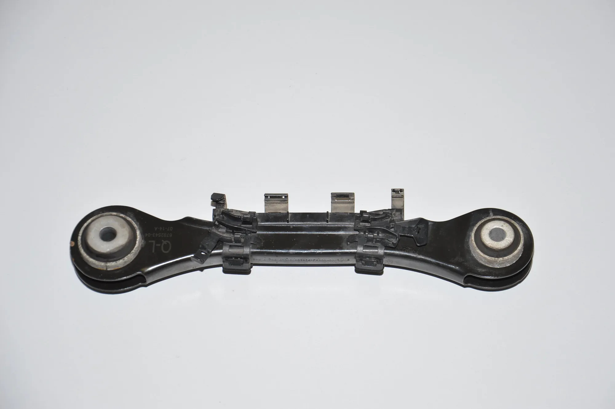 Rear Left Control Arm – OEM 6792543 · BMW 3 (F30, F80) 330 d xDrive 2014 – 4