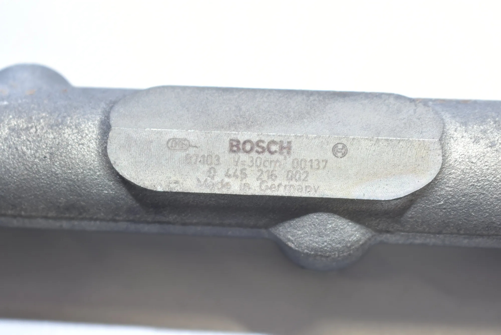 Fuel Rail – OEM 0445216002 · BMW 5 Touring (E39) 530 d 1999 – 4