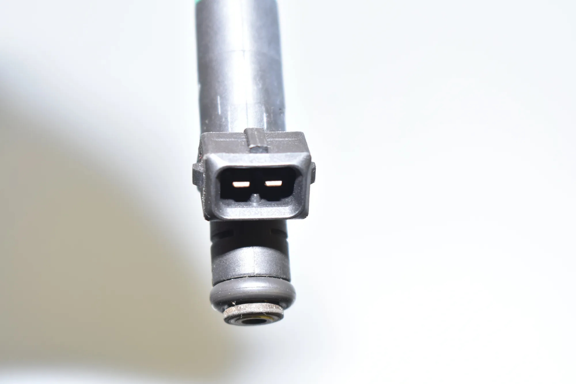 Fuel Injector – OEM 7525721 · BMW 7 (E65, E66, E67) BMW 7 (E65, E66, E67) 750 i, Li 2006 – 3