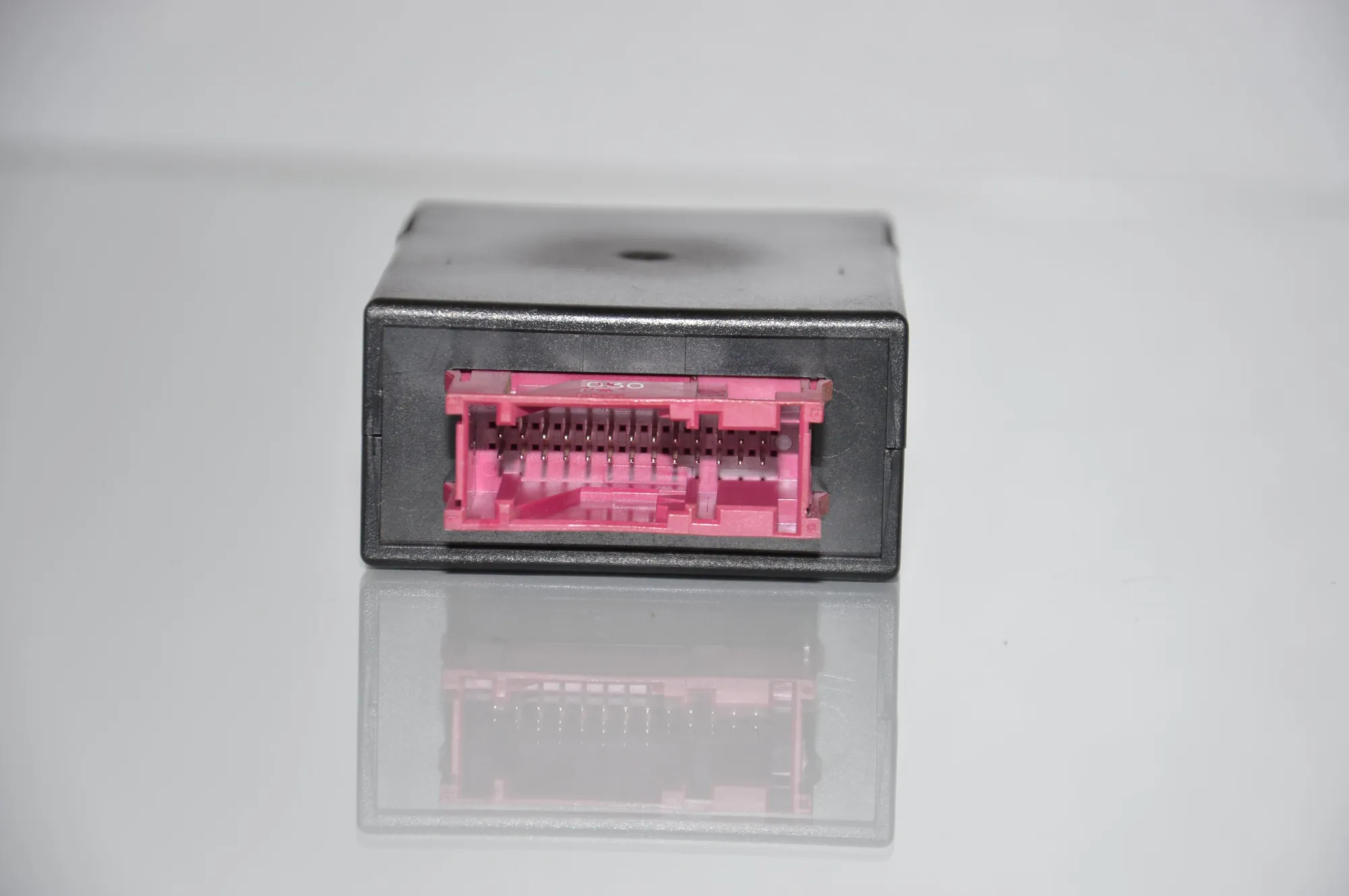 Headlight Control Unit – OEM 8375964 · BMW 5 Touring (E39) 530 d 2000 – 4